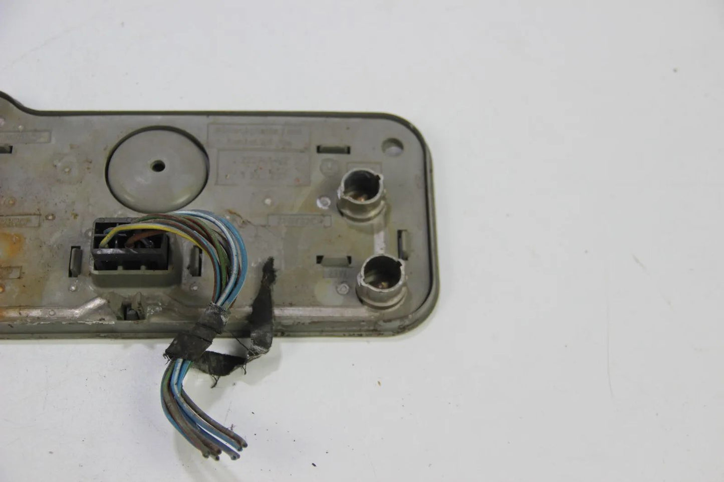 Original BMW E3 2500 2800 3.0 si Abdeckplatte mit Kontaktplatte Links 1353733