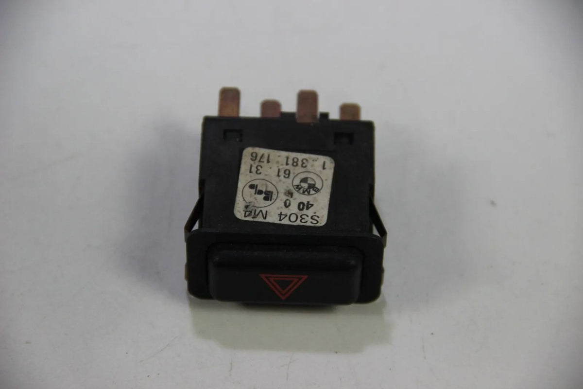 Original BMW E30 E24 E28 E23 Warnblinkleuchte Schalter / Gefahrenhinweis 1381176