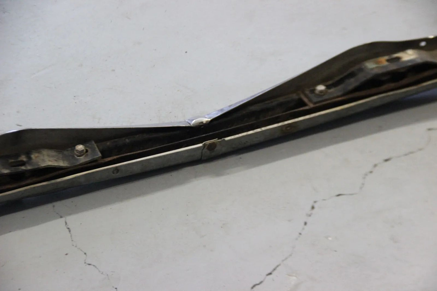 Original Mercedes W108 W109 S-Klasse Stoßstange Hinten Chrom Rear Bumper Chrome