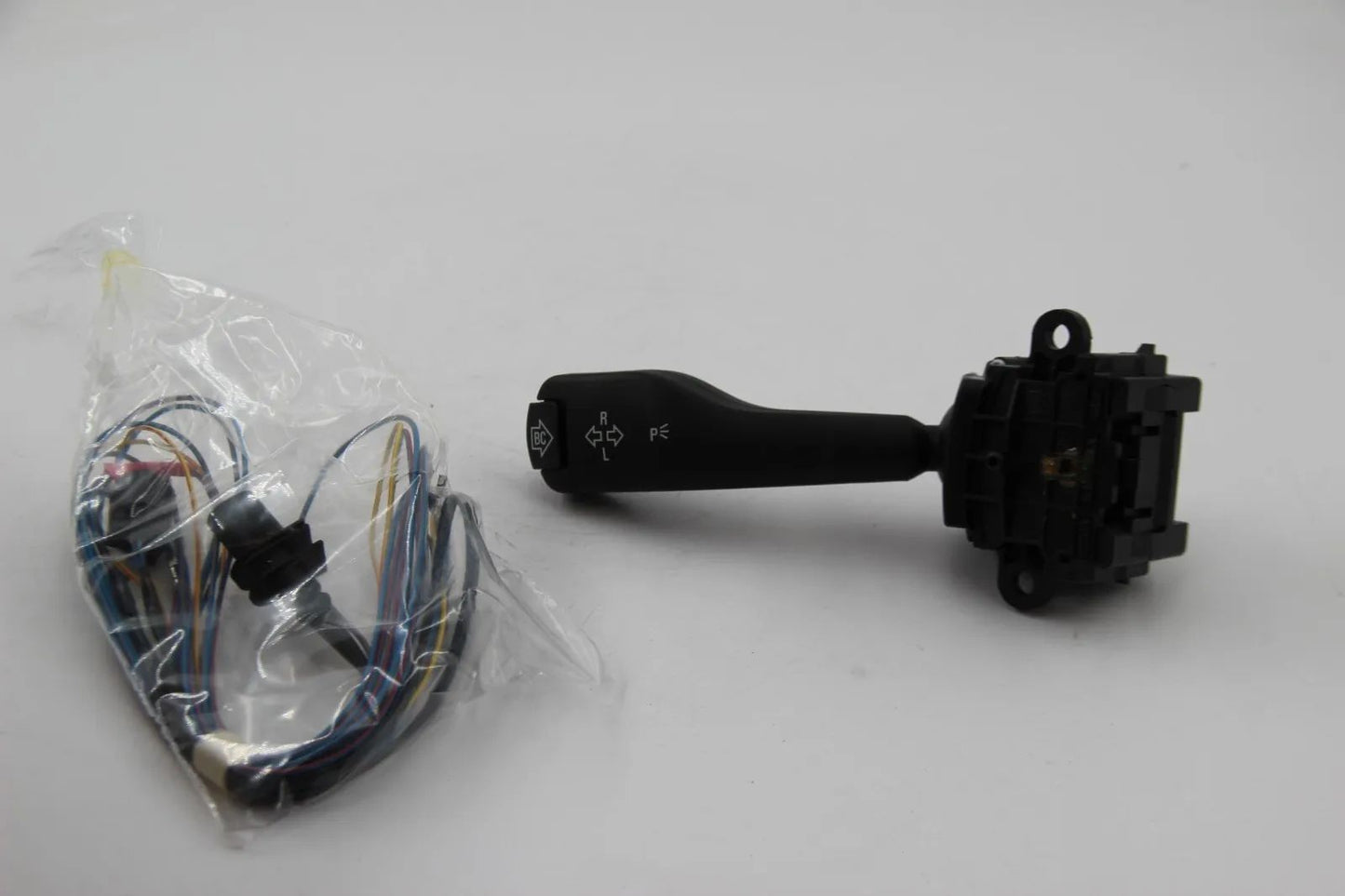 Original BMW E46 3er 316i-320d Compact Nachrüstsatz Bordcomputer NOS 62130015965