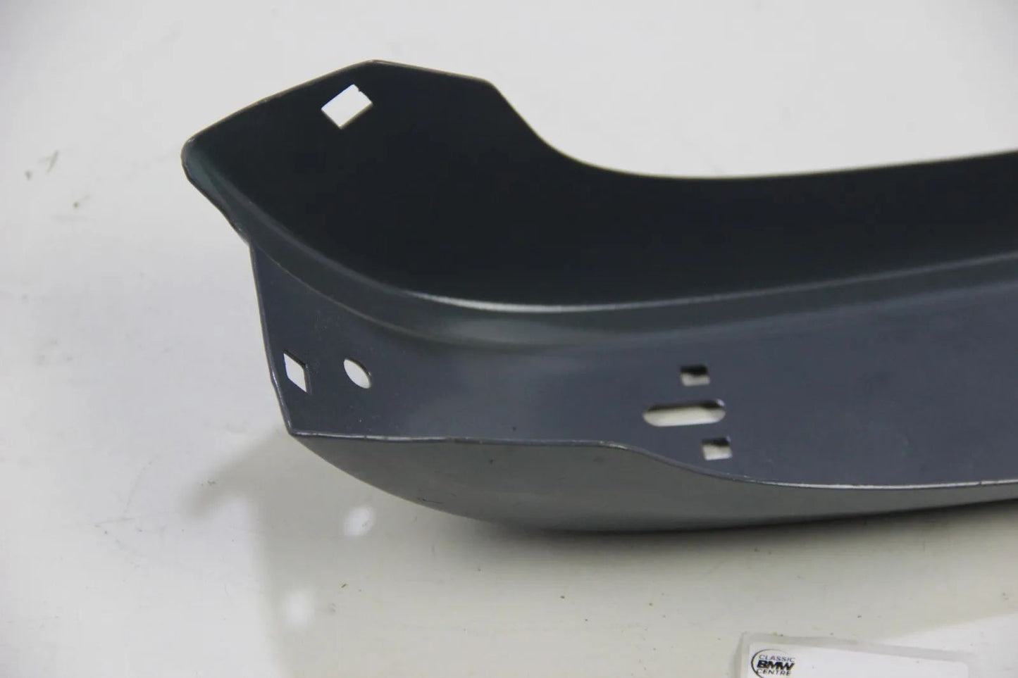 NEU BMW E30 316i-325i VFL Stoßstange vorne Links Schadowline VFL 51111888391