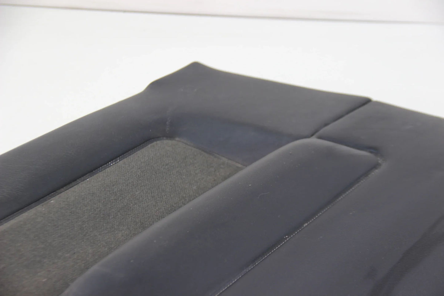 Original BMW E30 2-Türer Türverkleidung Türpappe Kunstleder hinten rechts