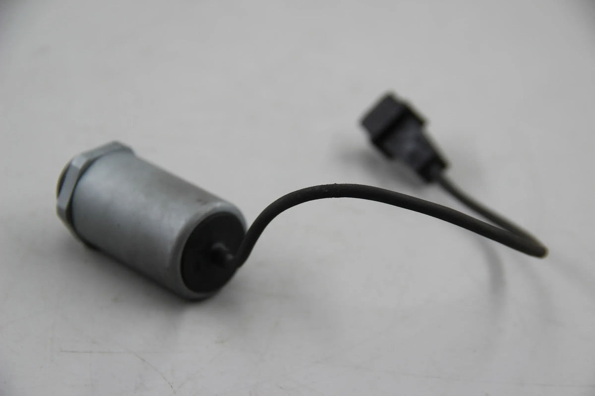 Original BMW E36 E34 Magnetschalter 11361738494