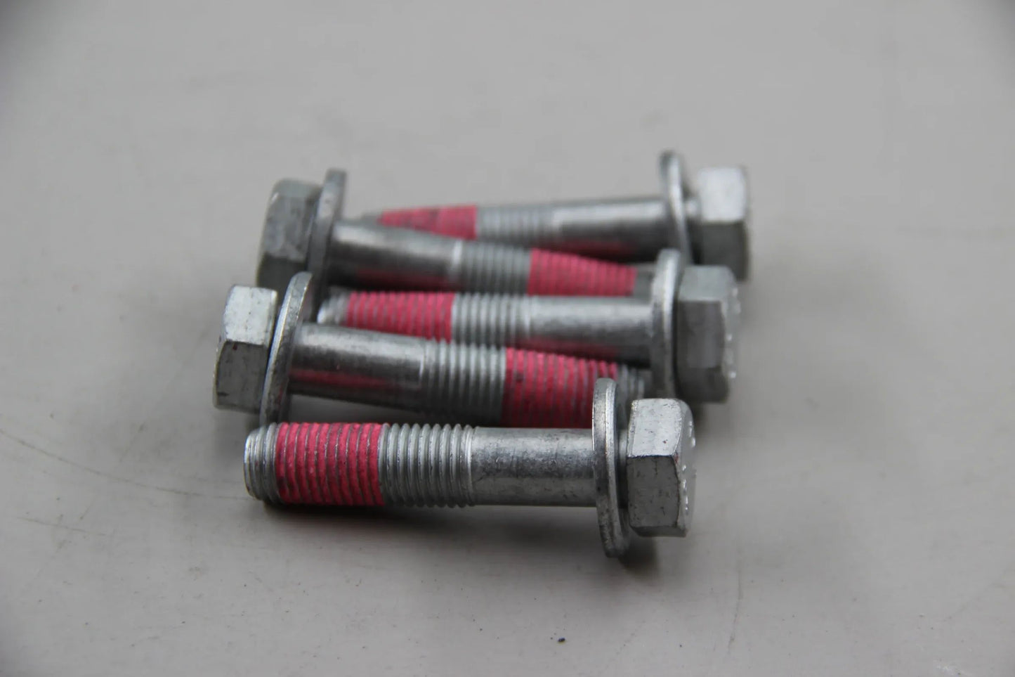 Original BMW E39 E60 5x Sechskantschraube mit Scheibe M12X1,5X55-Z1 31121093465