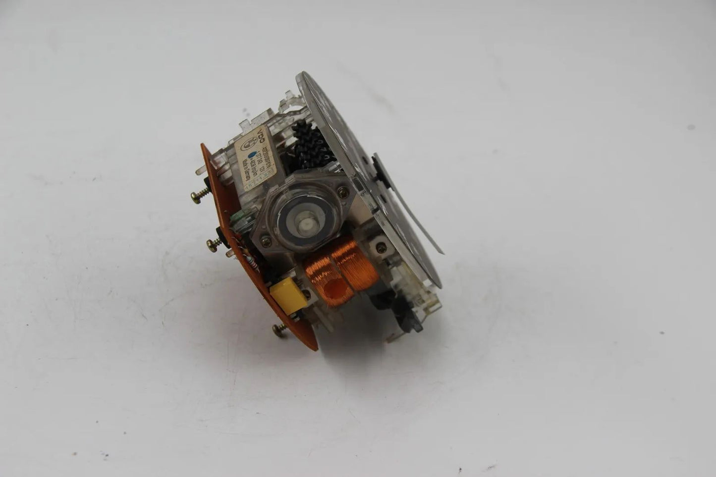 BMW E30 320i 323i 325i  Tachometer Km/h Speedometer Instrument VDO 1377343