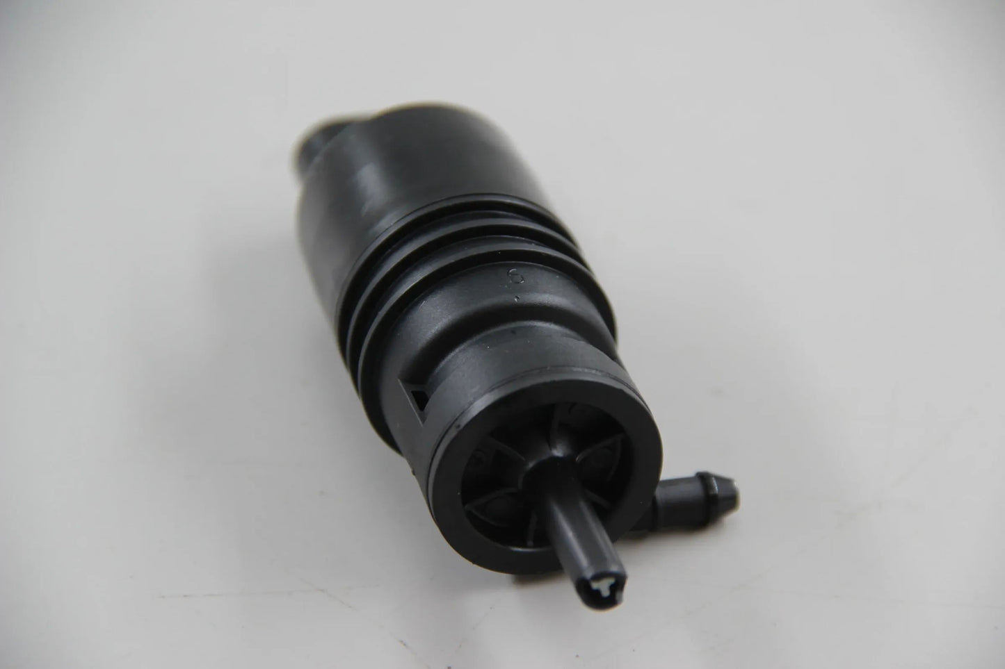 Original BMW E81 E87 E36 E46 E91 E39 E60 E38 E65 E83 Waschpumpe 67128362154