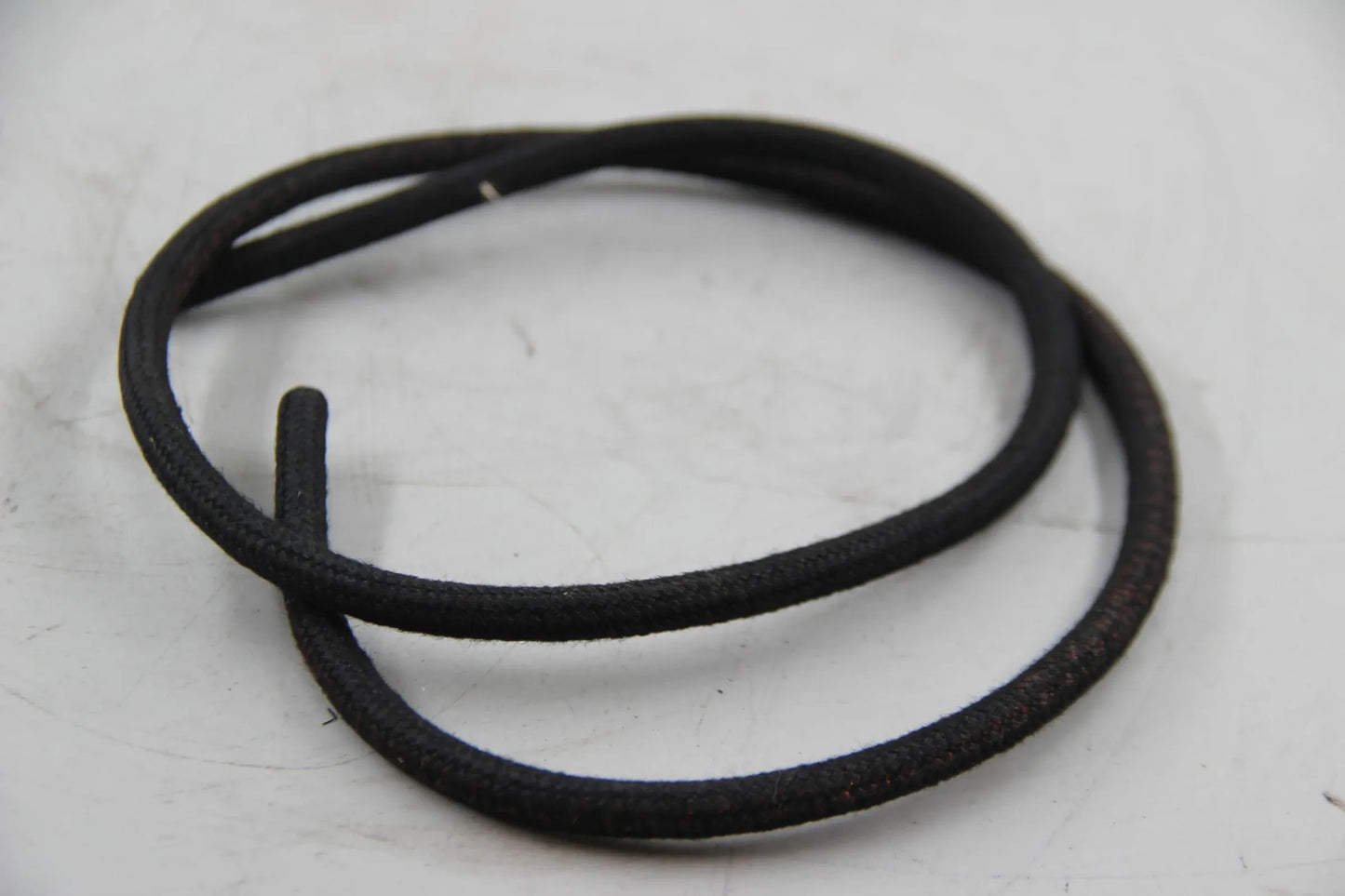 Original BMW E30 324td E36 E28 524td E34 E39 E38 725tds Schlauch 13622242620