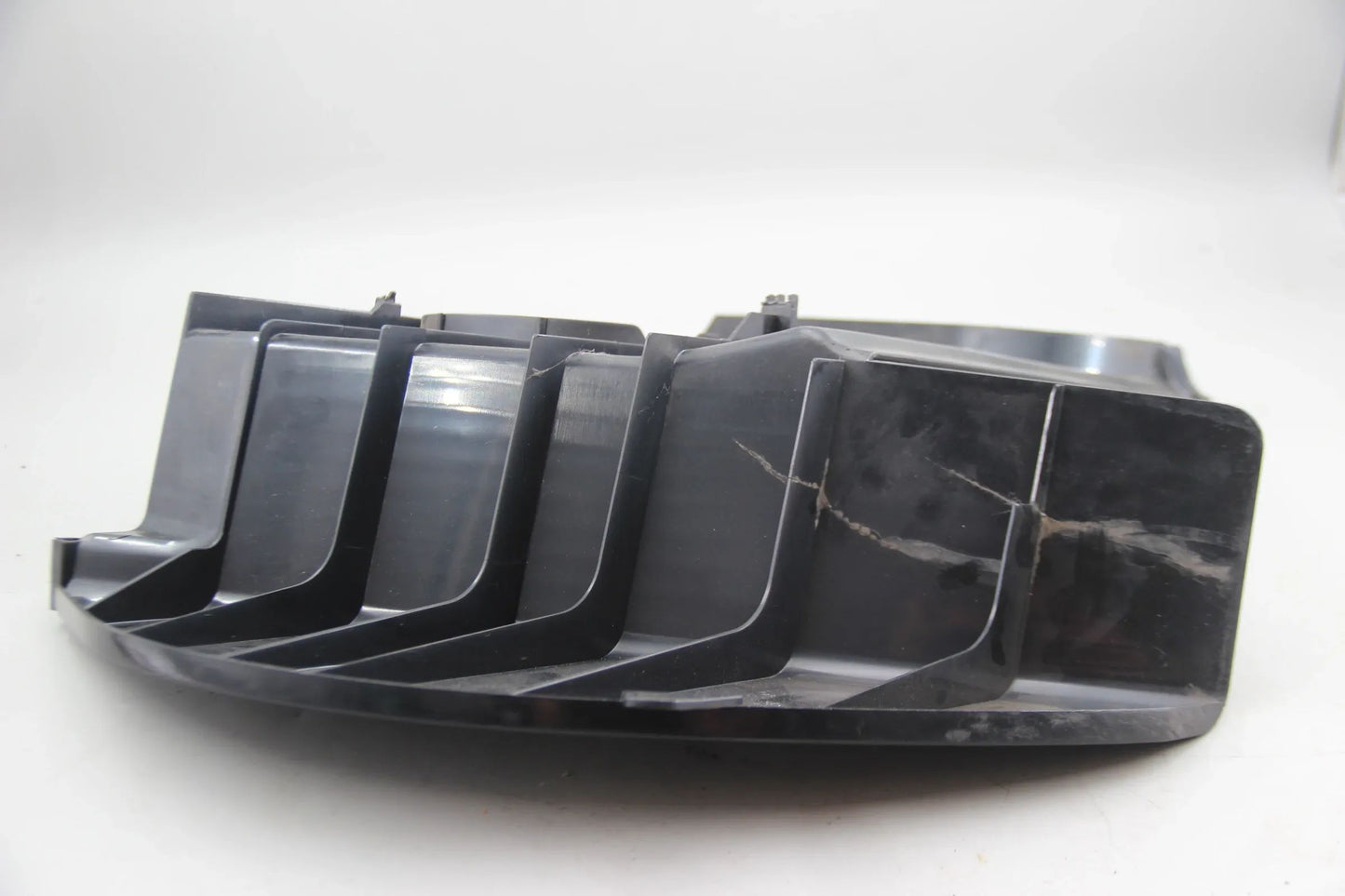 Orig BMW E36 316i-328i M3 Seitenverkleidung vorne links beschädigt 51438135511