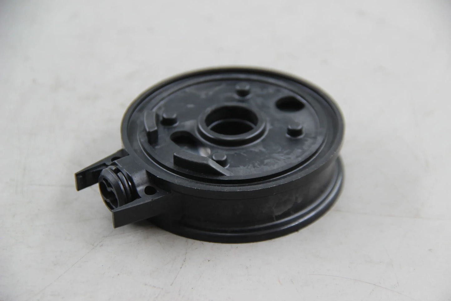 Original BMW E30 324d td E28 524d td E34 Kraftstoffheizung NOS NLA 12642241761