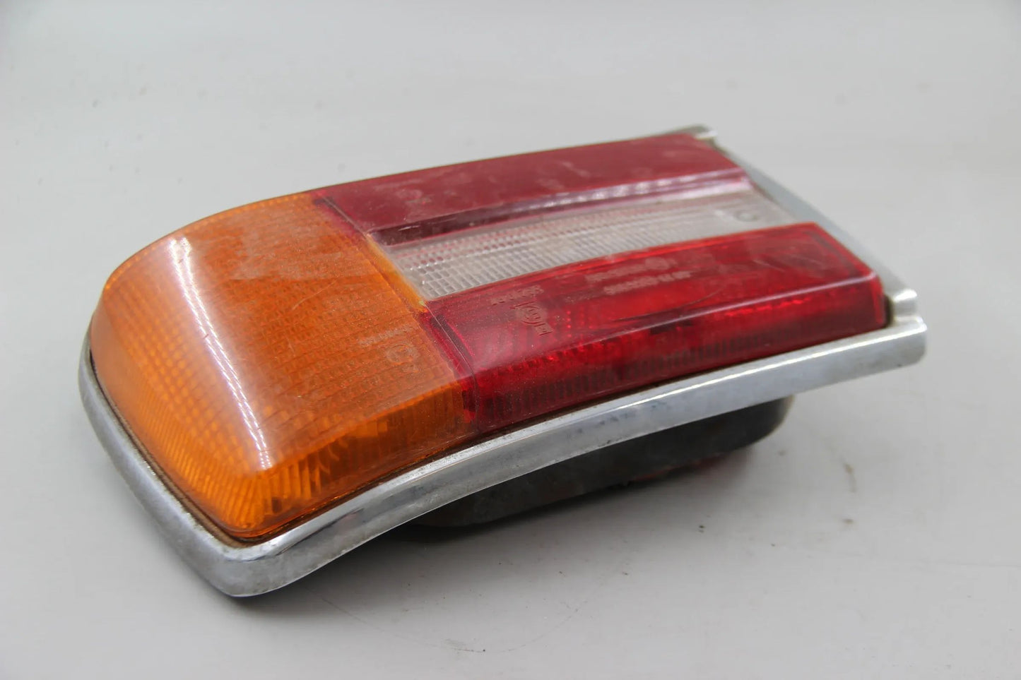 Original BMW E10 1502-2002tii 2002turbo Rückleuchte Reflektor rechts 63211356932