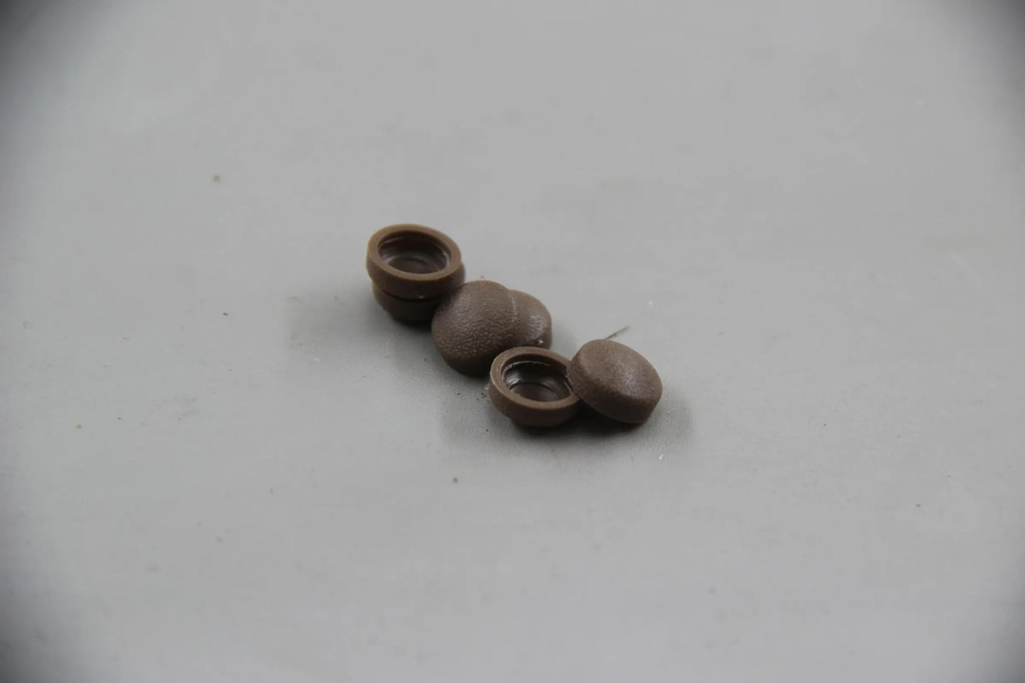 Orig. BMW E31 E32 E34 E36 E39 E46 E52 6x Abschlusskappe Dunkelbeige 51168194788