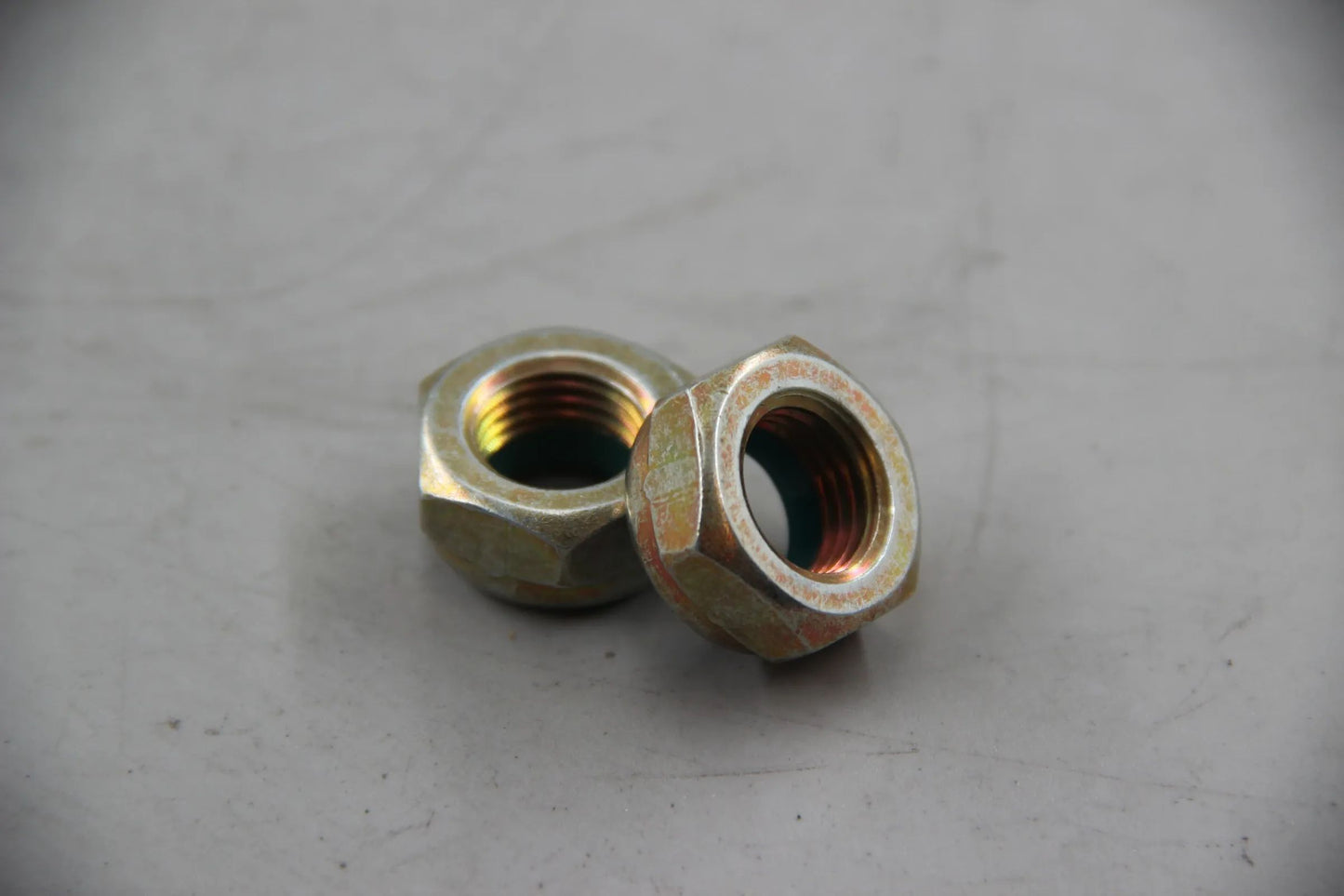 Orig. BMW E30 E28 E34 E24 2x Sechskantmutter selbstsichernd M14X1,5 31121131609
