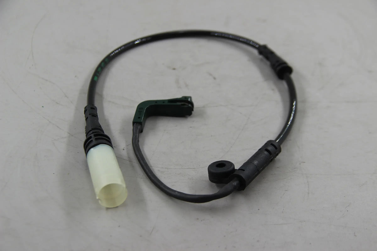 Original BMW E60 520i-550i E61 E63 E64 Bremsbelagfühler vorne links 34356789492