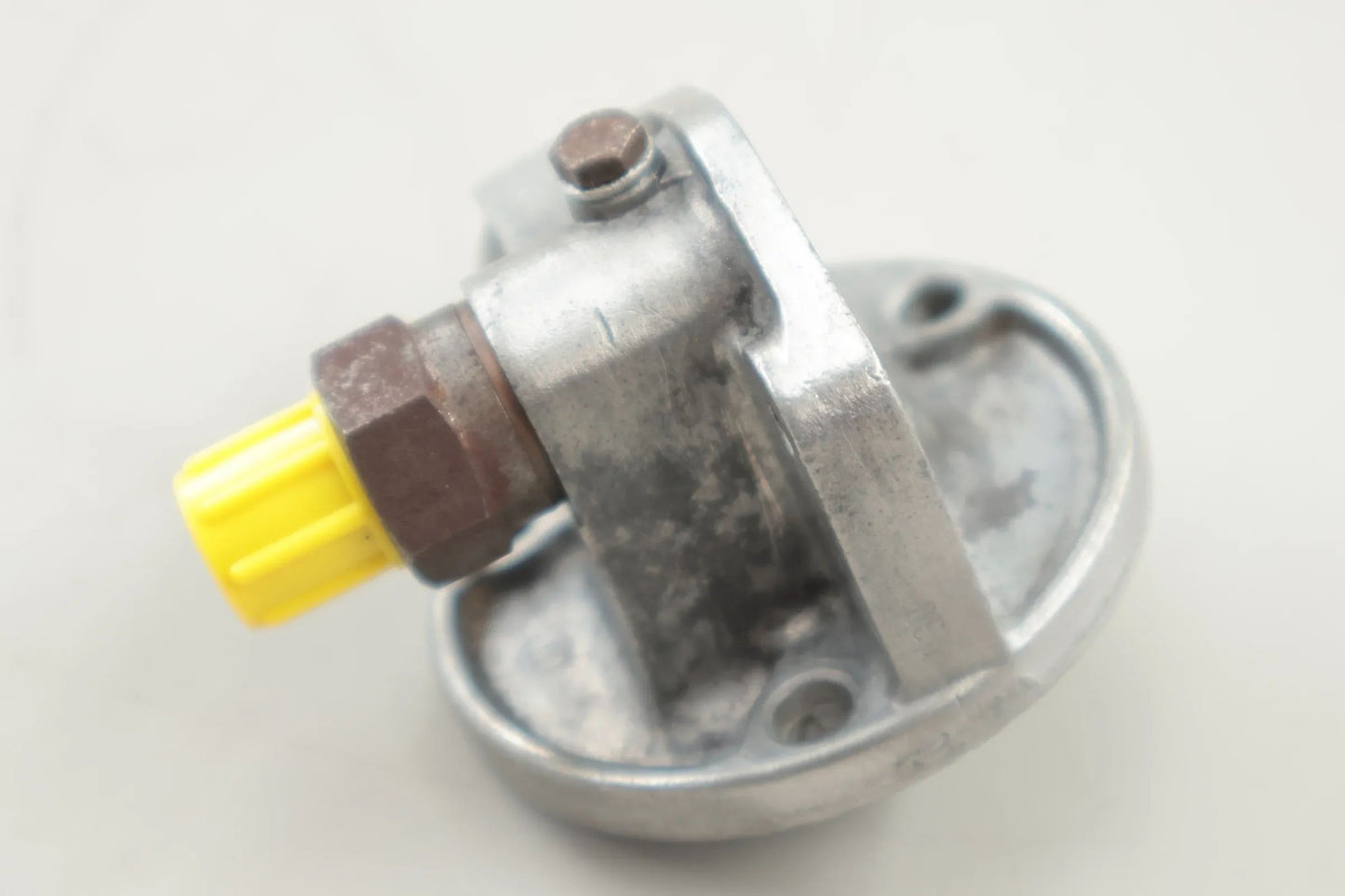 Mercedes W113 W111 W108  Zusatzeinspritzventil Kaltstartventil Bosch 0437900009