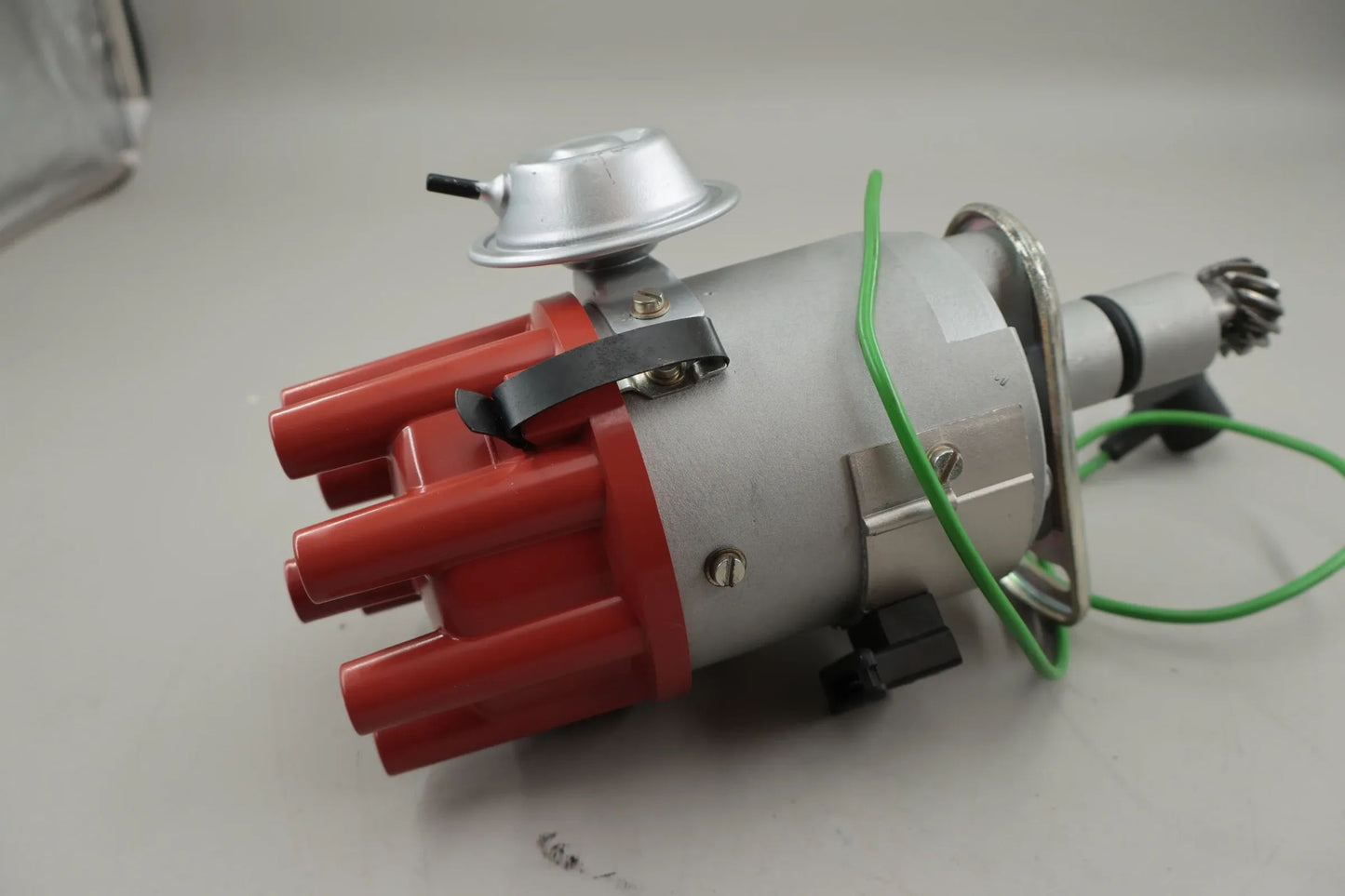 Mercedes-Benz W111 M116 3.5 V8 Zündverteiler Bosch 0231302001 002 158 48 01