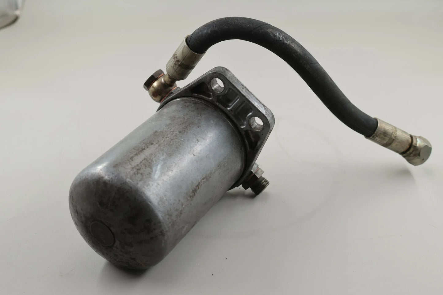 Original Mercedes-Benz W198 300SL  Kraftstoff Ölfilter Gehäuse Bosch  FJ/DN 5/3