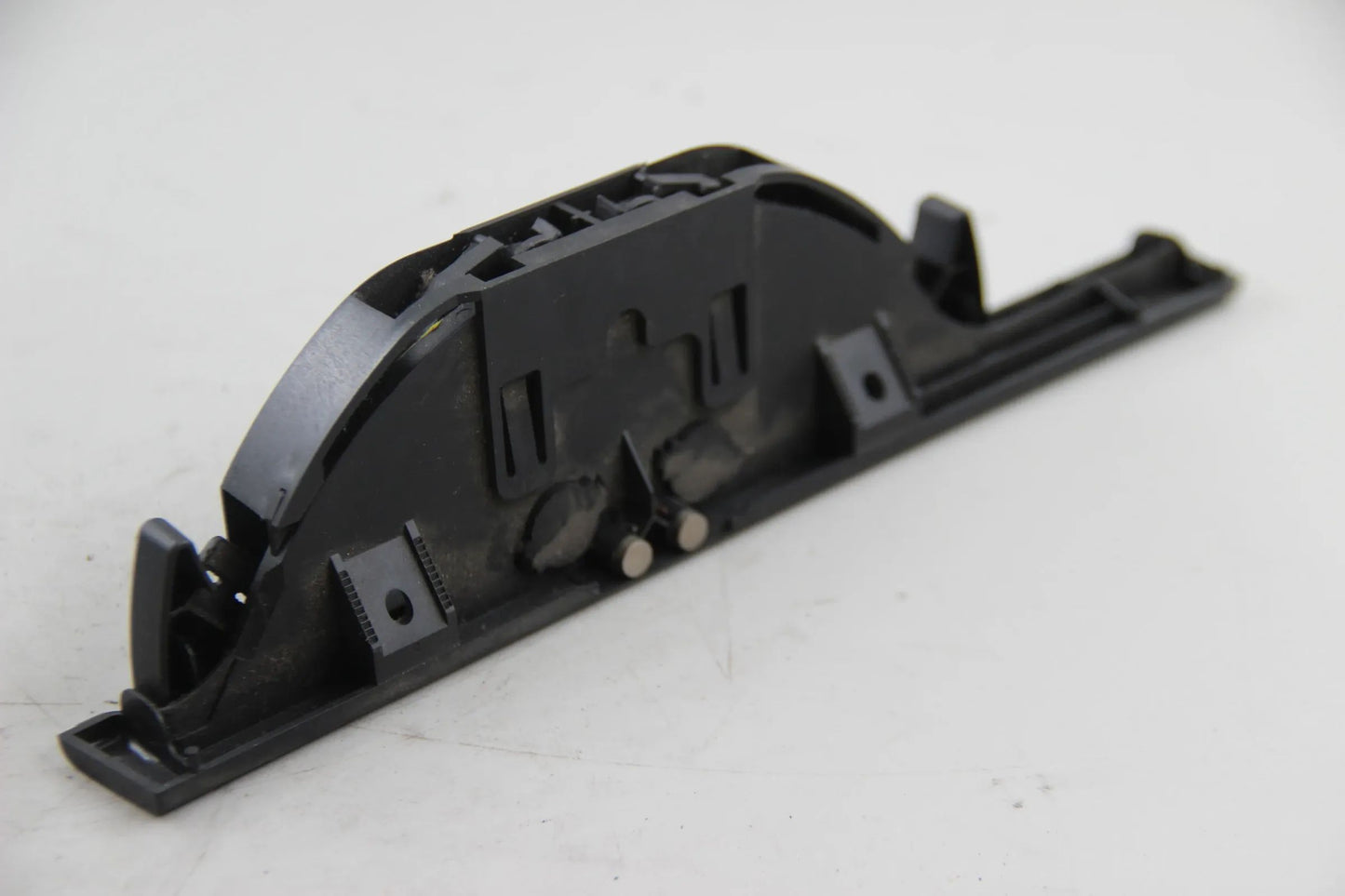 Original BMW E39 520i-540i M5 Getränkehalter vorn schwarz NOS NLA 51168190205