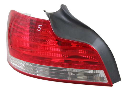 Original BMW E82 1er Heckleuchte links NOS NLA 63216924519