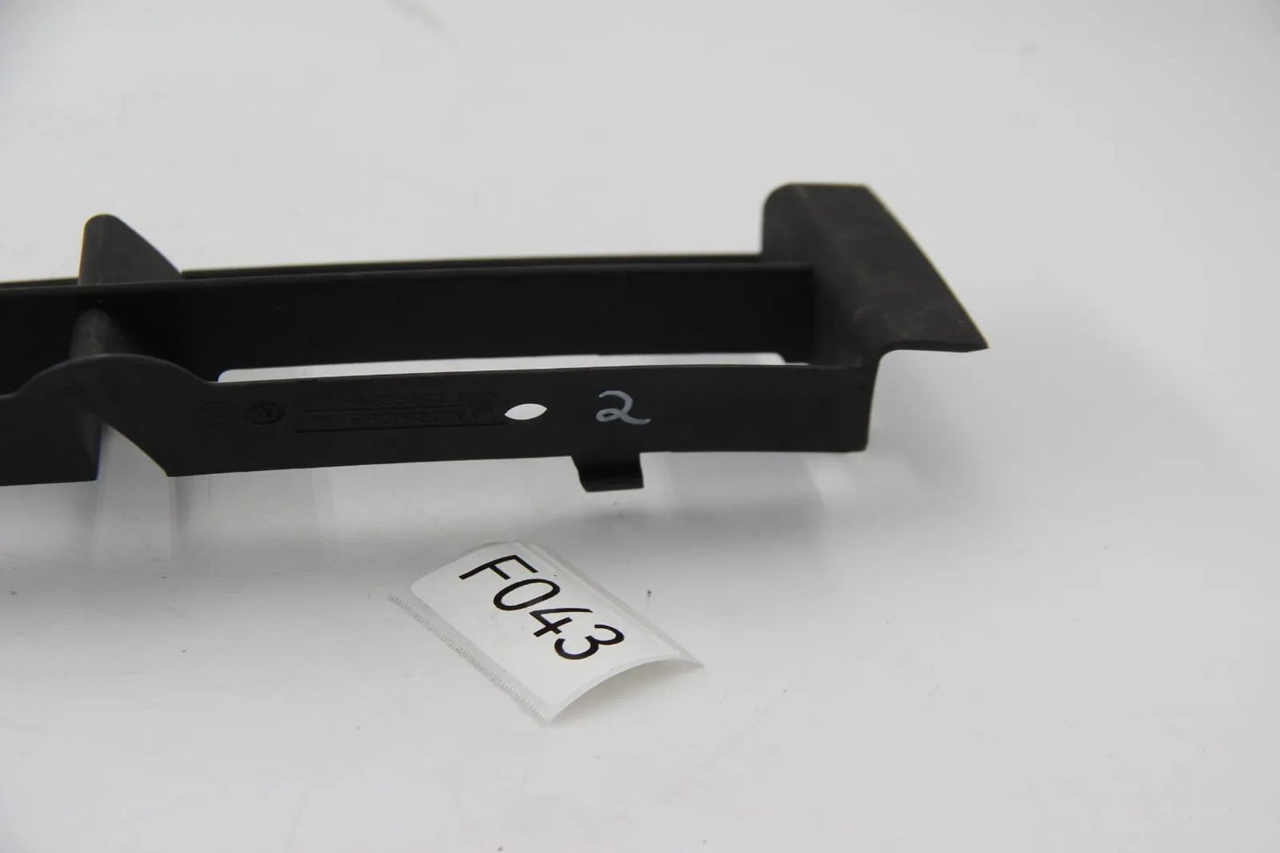 Original BMW E39 5er 520i-540i Gitter Rechts Stoßstange Bumper 51118235642