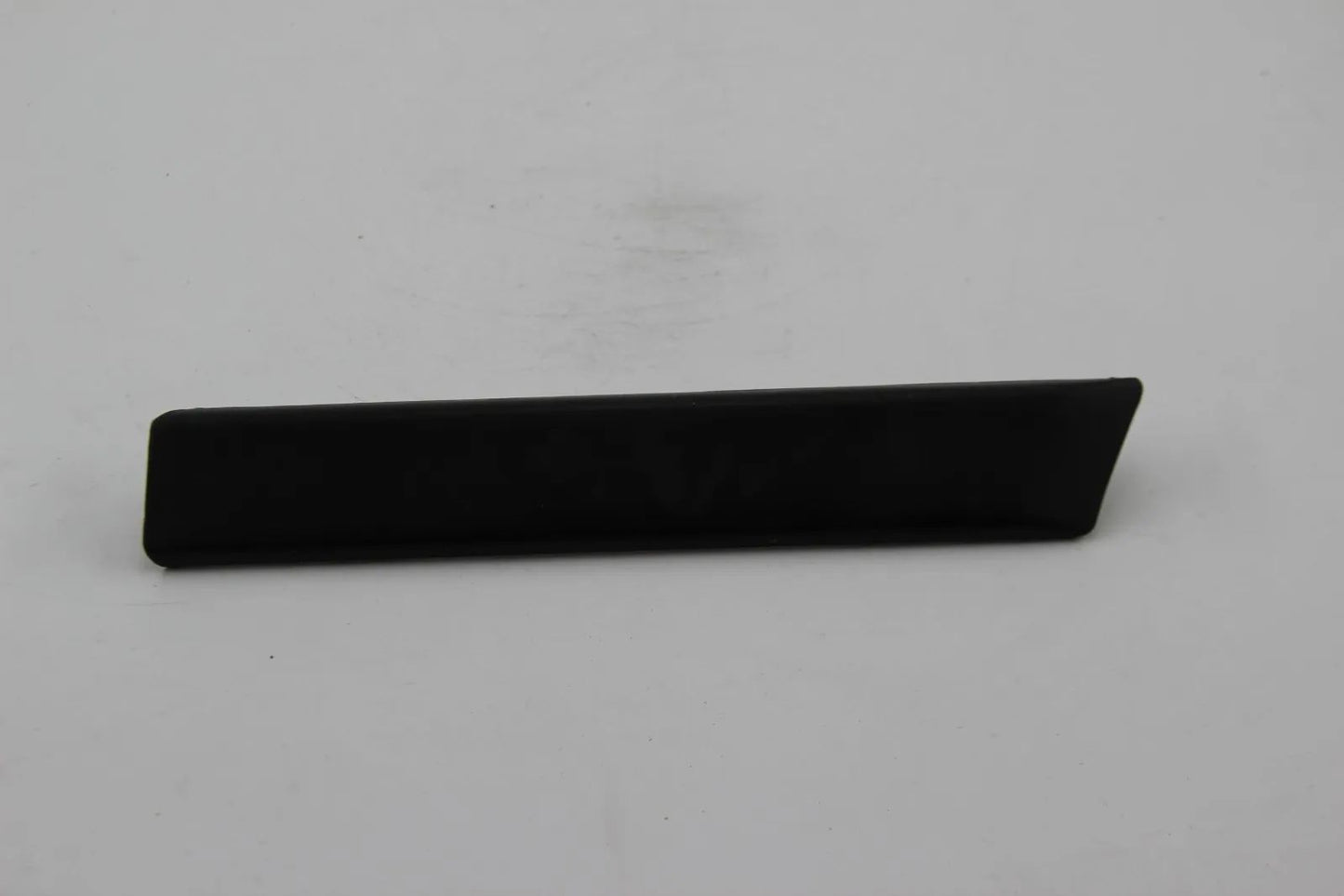 BMW E39 520-540i M5 tossleiste Seitenwand vorne rechts Schwarz 51138159294