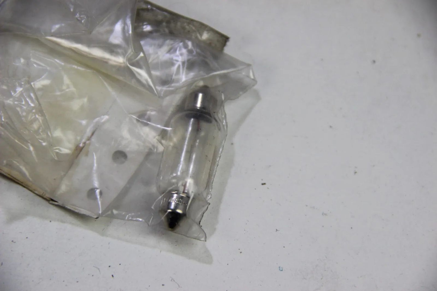 NEU Original BMW E36 E34 E32 E38 Z3 Glühlampe 15W 63311379249