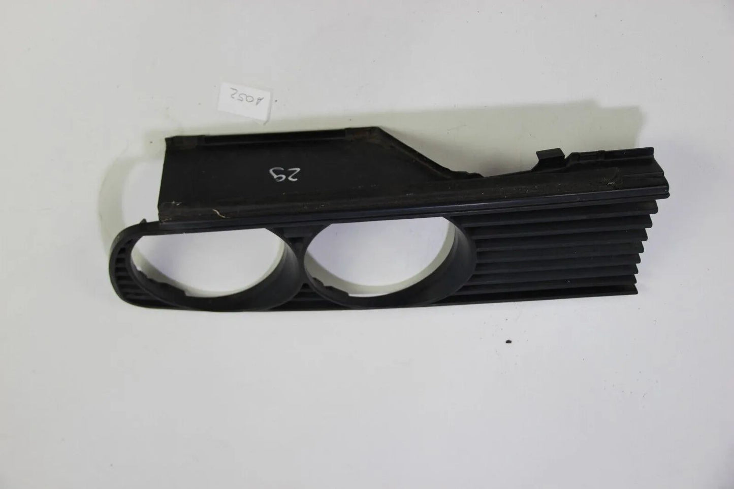 Original BMW E30 Scheinwerfer Umrandung Ziergitter Rechts Grille 1876092