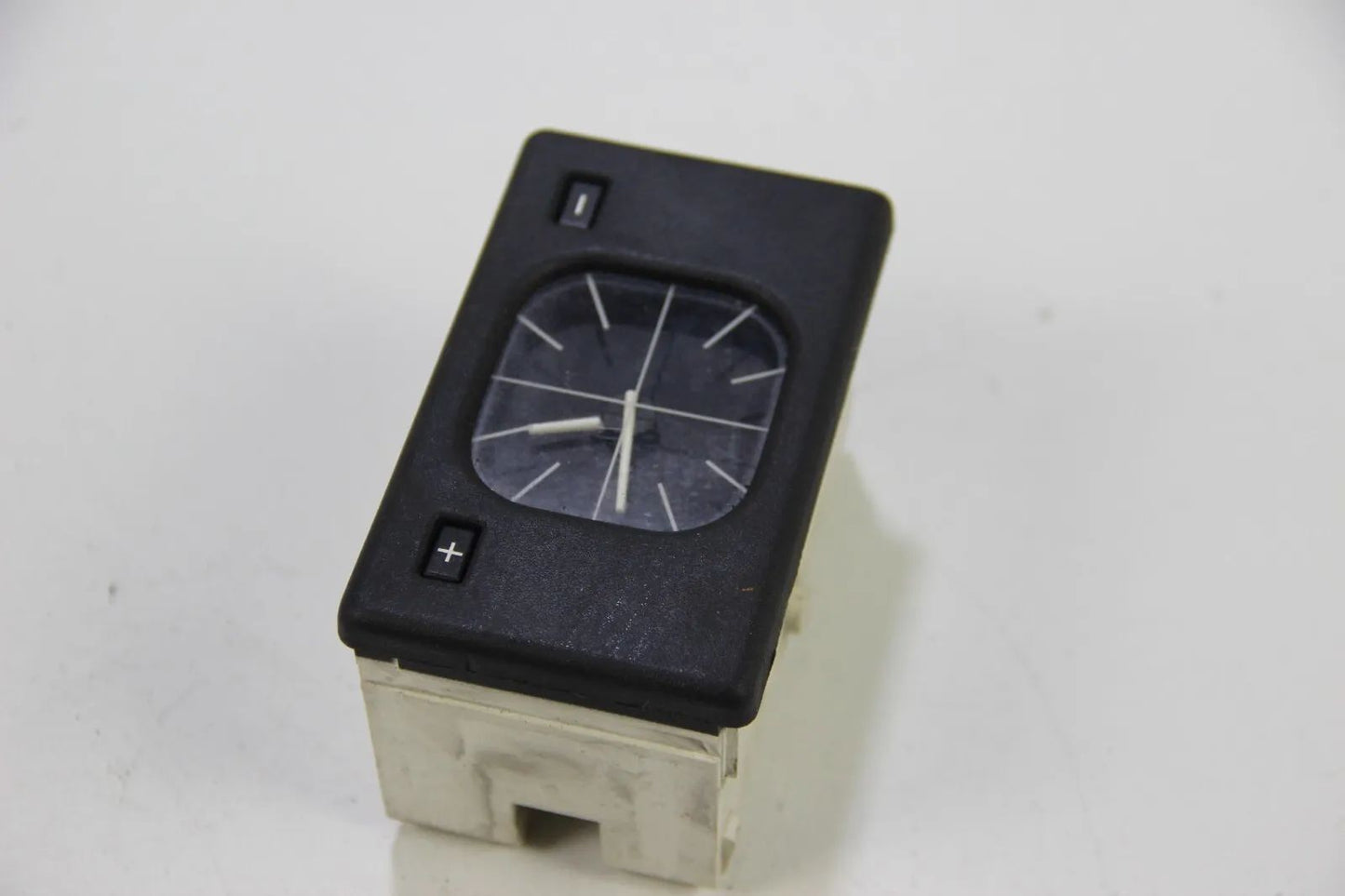 Original BMW E34 E32 Borduhr Uhr Clock 62131374282 Uhrzeit 5er 7er OEM