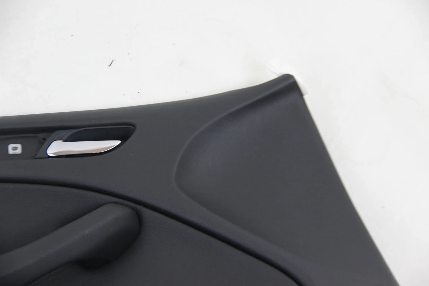 Original BMW 3er Serie E46 316i-330xi Türverkleidung vorn links  51418224595