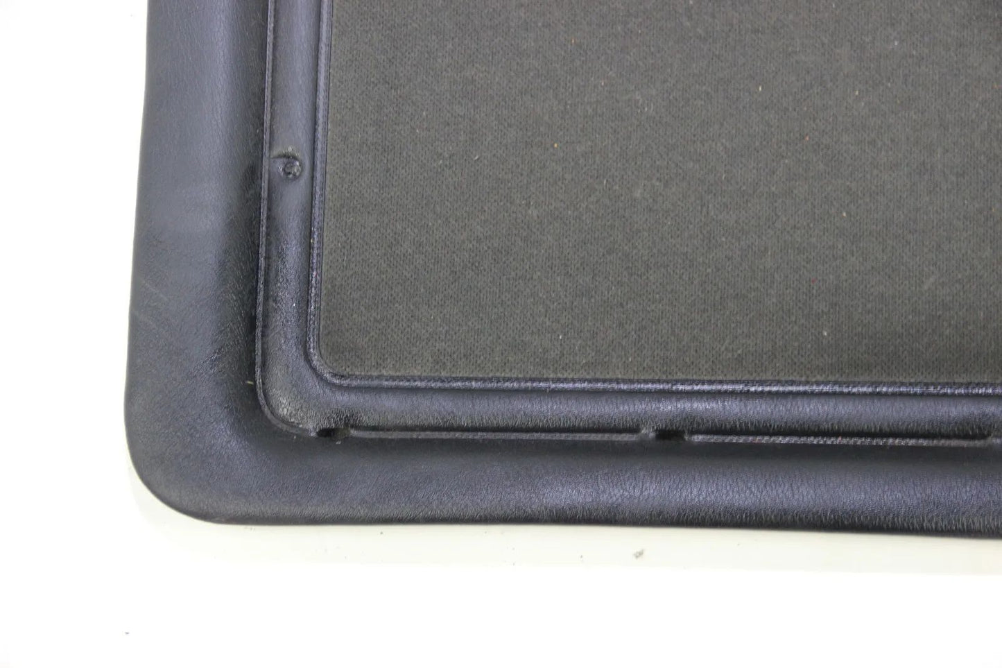 Original BMW E30 2-Türer Türpappe Türverkleidung rechts Leder schwarz Stoff