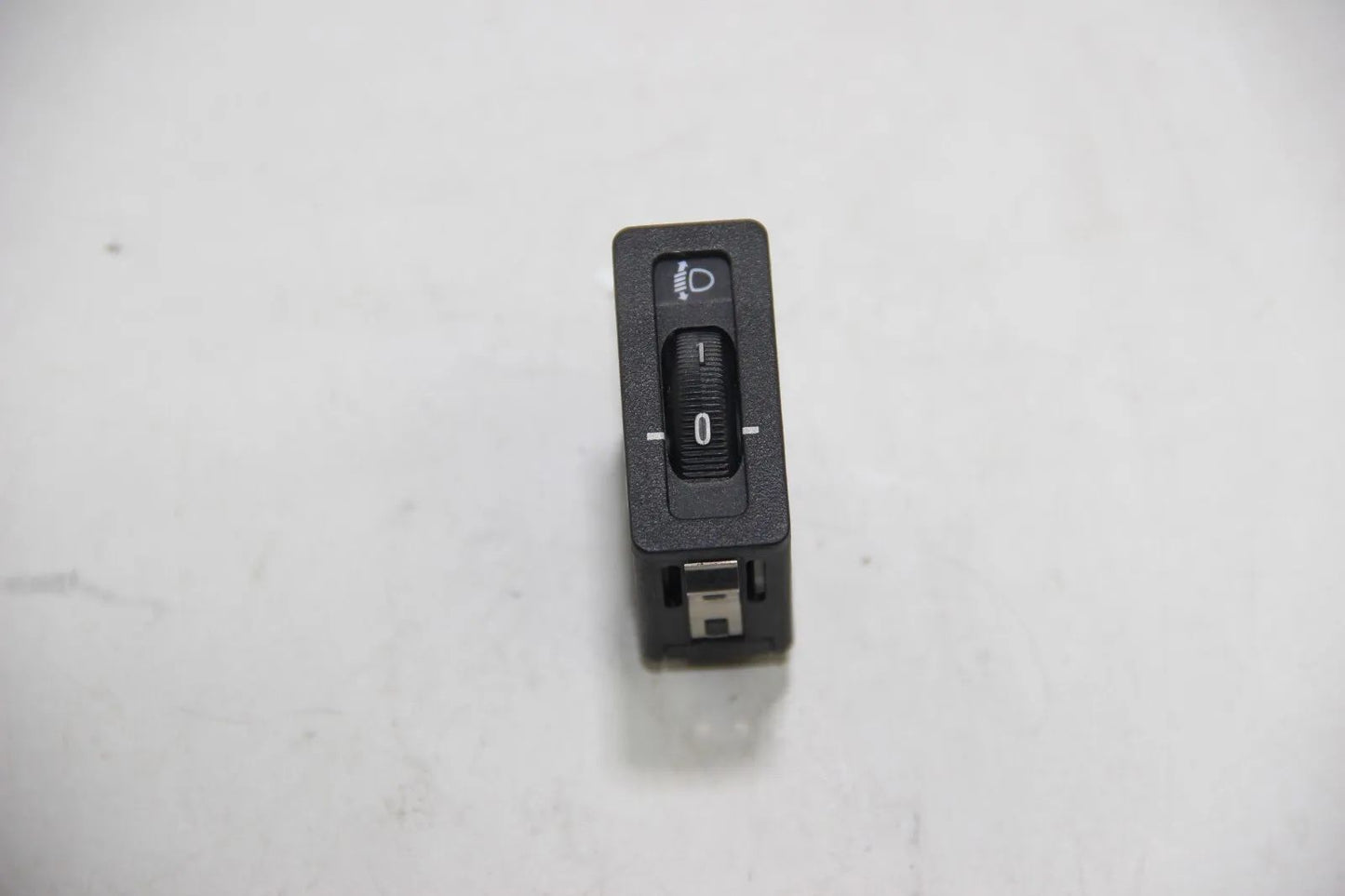 Original BMW E36 Scheinwerfer Schalter Nebelscheinwerfer 8360883