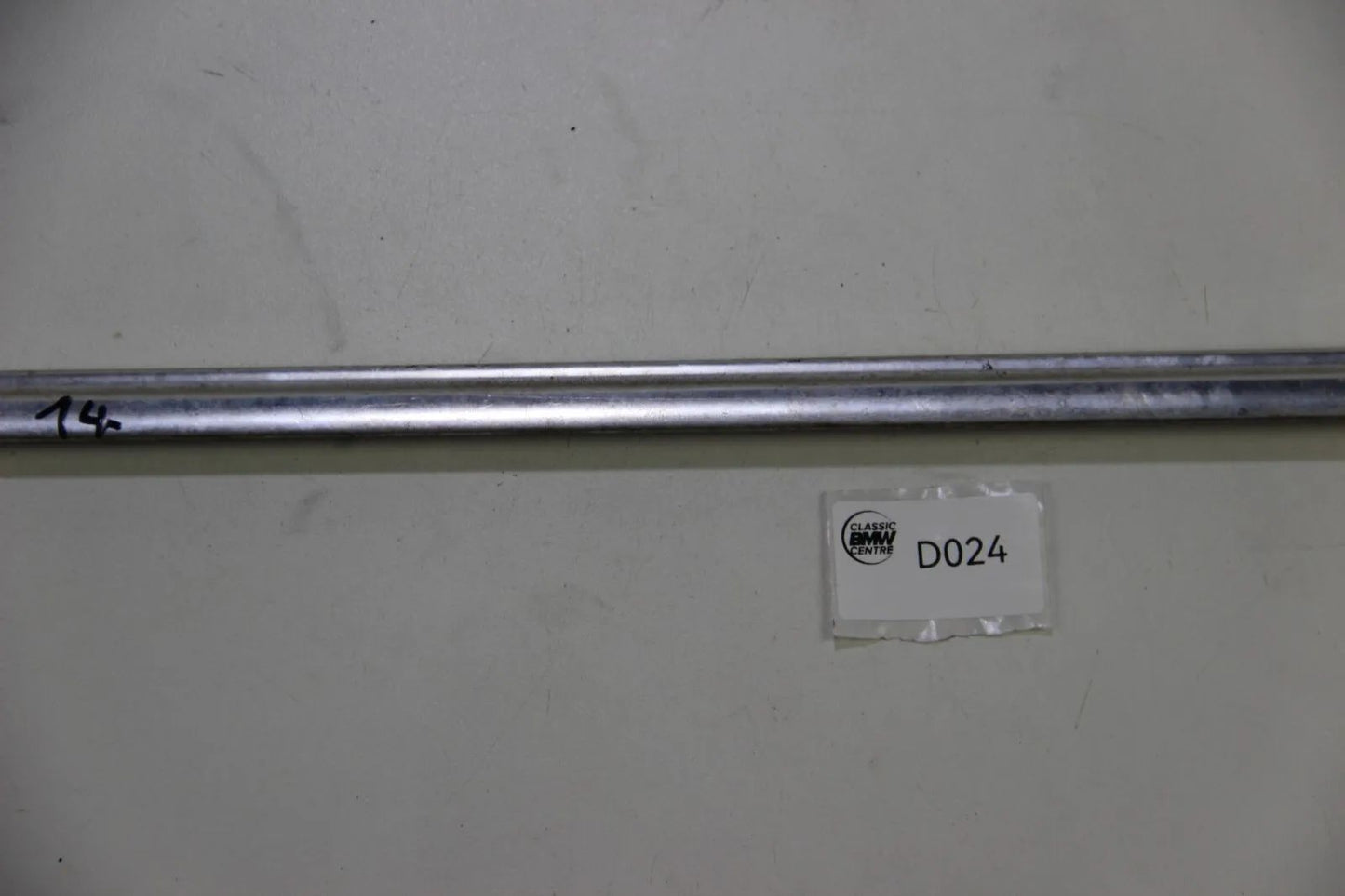 Original BMW E28  Schachtleiste Chrom vorne rechts 1880546 Leiste Trim right OEM