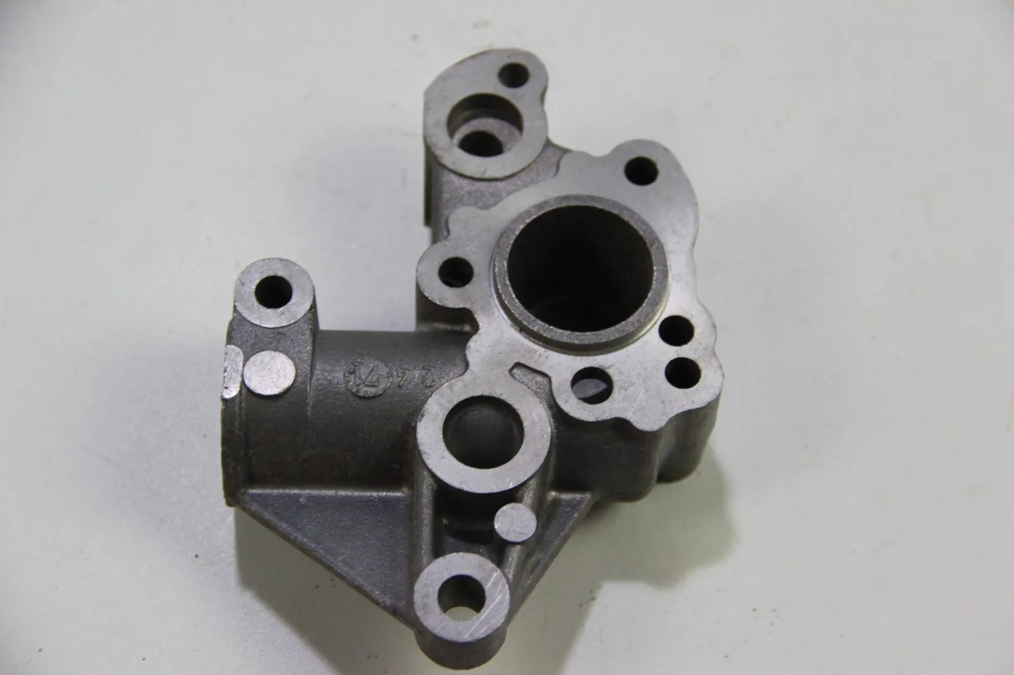 NEU Original BMW E10 E6 NK E21 E12 M10 Verteilersitz OEM Distributor