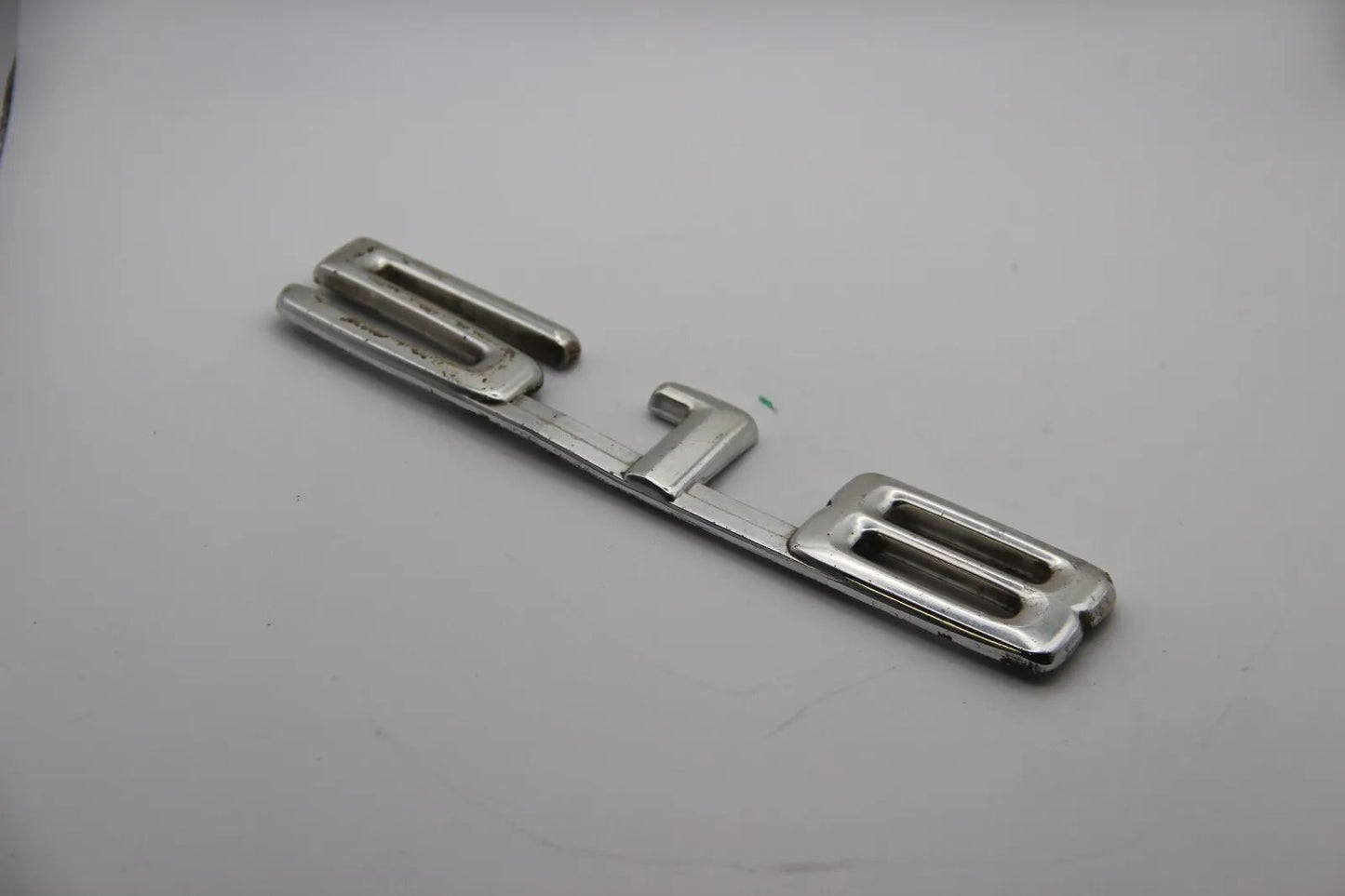 Original BMW E12 518 Modellbezeichnung Emblem Badge Schriftzug Typenschild