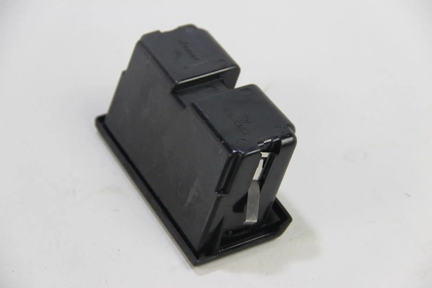 Original BMW E30 Aschenbecher hinten 51161904809 Ashtray Rear 3er M3 316i-325i