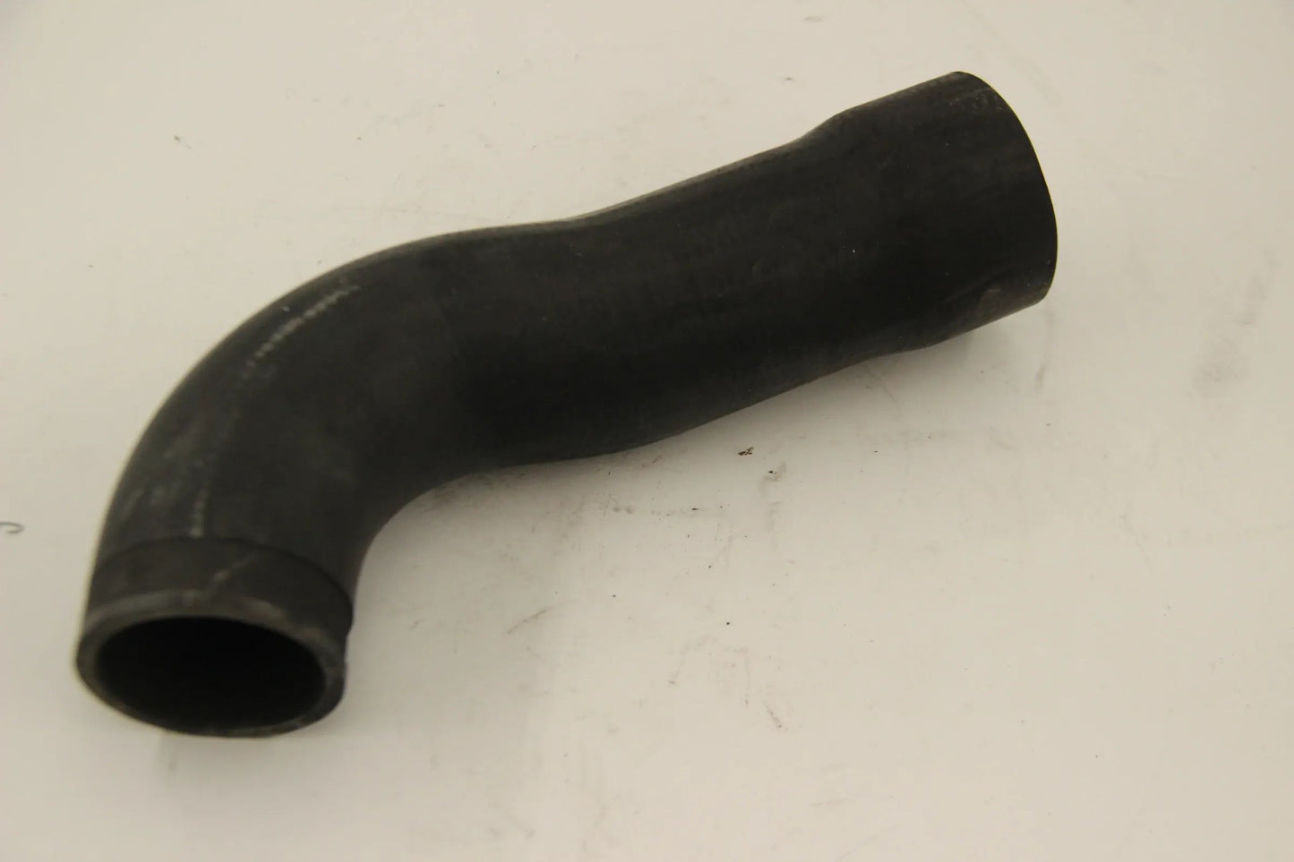 Original BMW E46 318d 320d 320td Druckschlauch Ladeluftkühler  11612247324