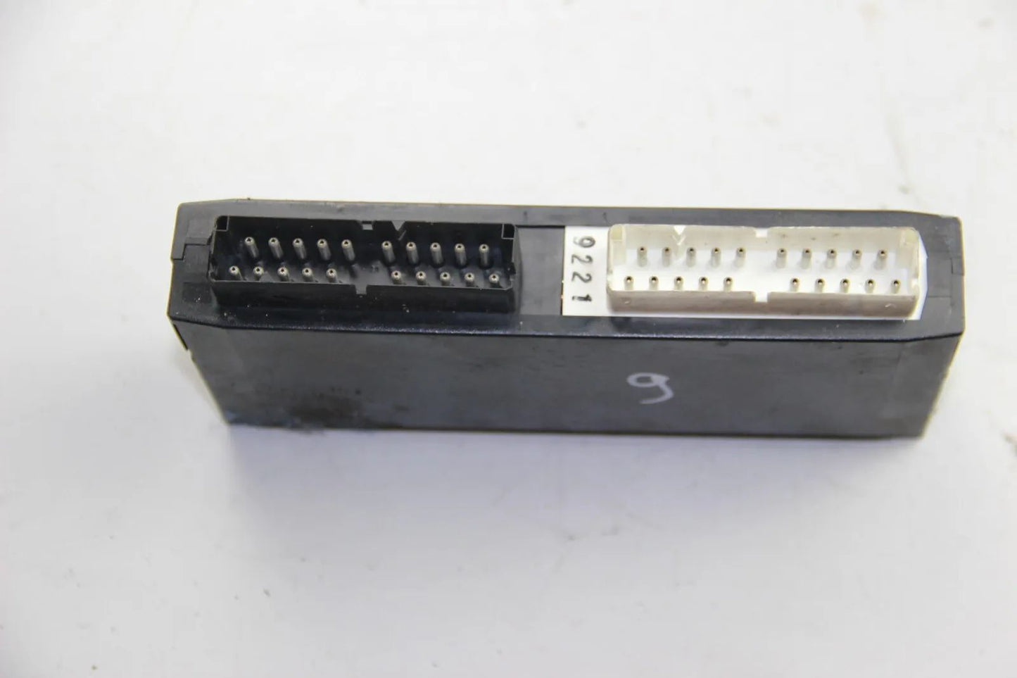 BMW E32 7er Steuergerät Reilaismodul Kontrollmodul Modul 1379741