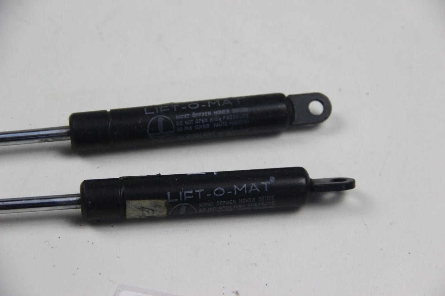 Original BMW E30 Sitz Gasdruck Dämpfer Klappbarer Sitz 2 Türer Cabrio 3er