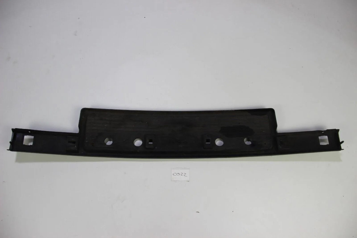 Original BMW E30 VFL Kennzeichen Leiste Halter vorne 51111888266 316i-325i 325e