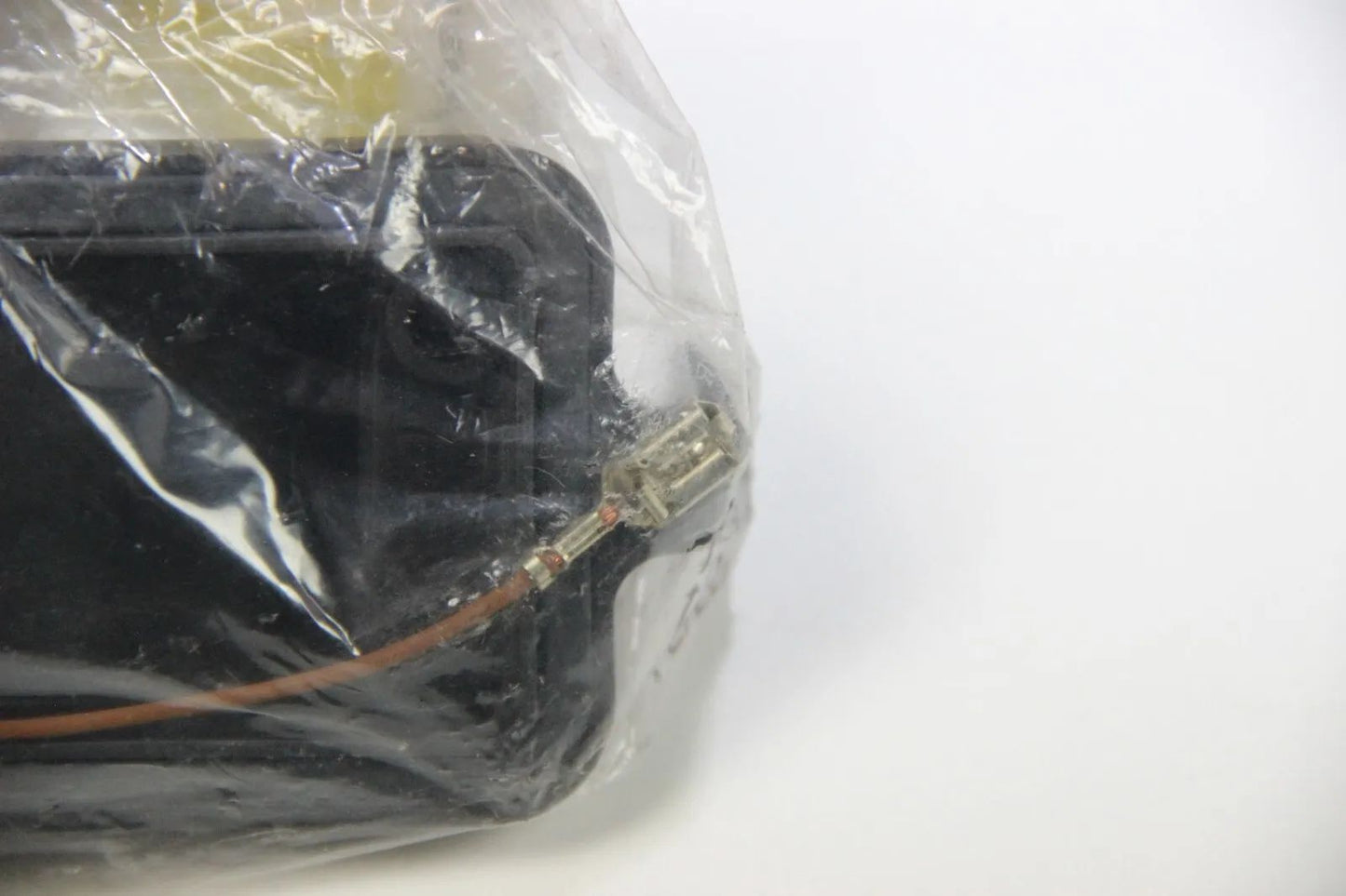 NEU BMW Original E38 Abdeckkappe Nebelscheinwerfer rechts 63178352814