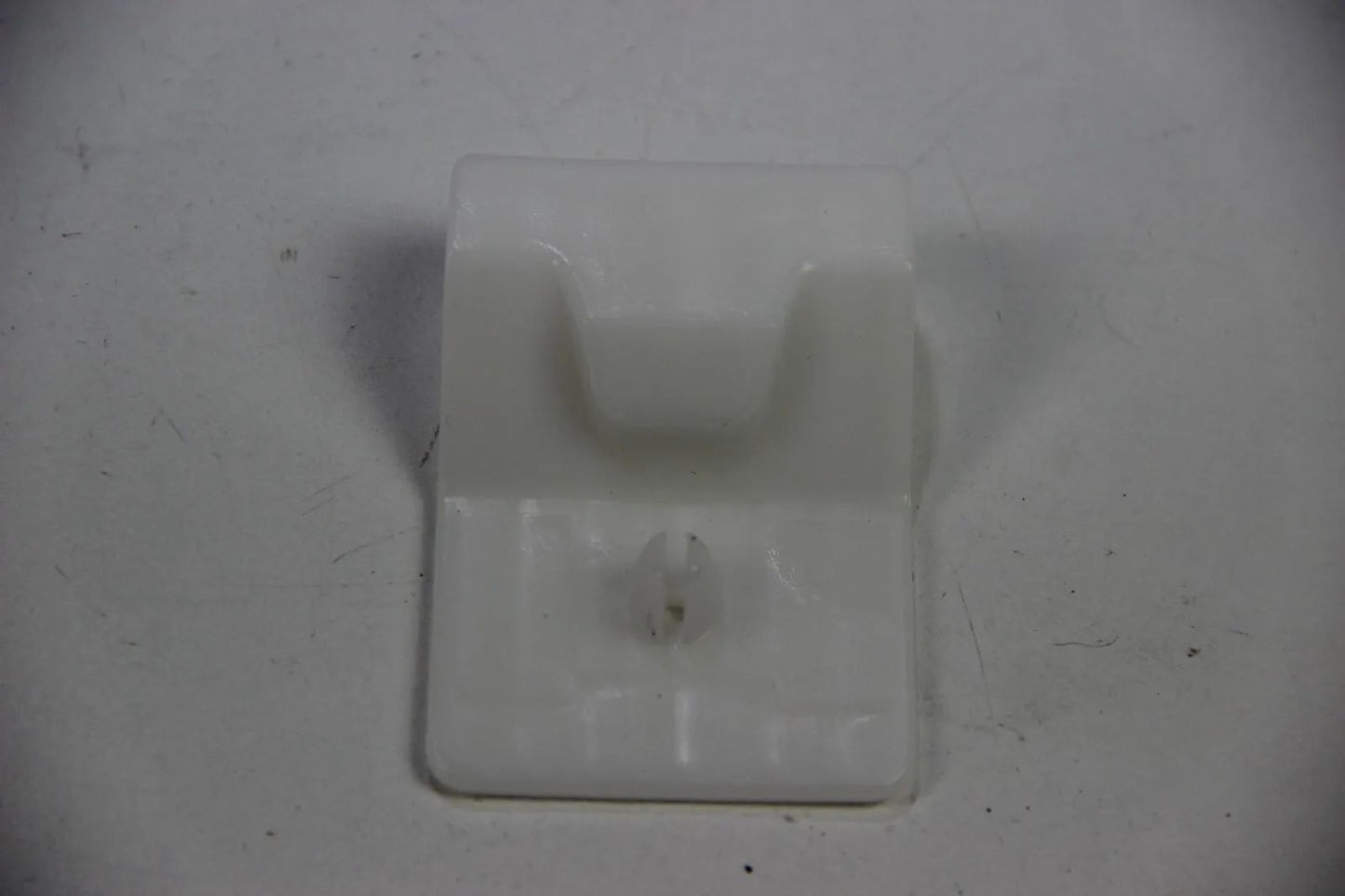 NEU BMW Original E34 E32 Distanzstück 16111179032 Clip 5er 7er