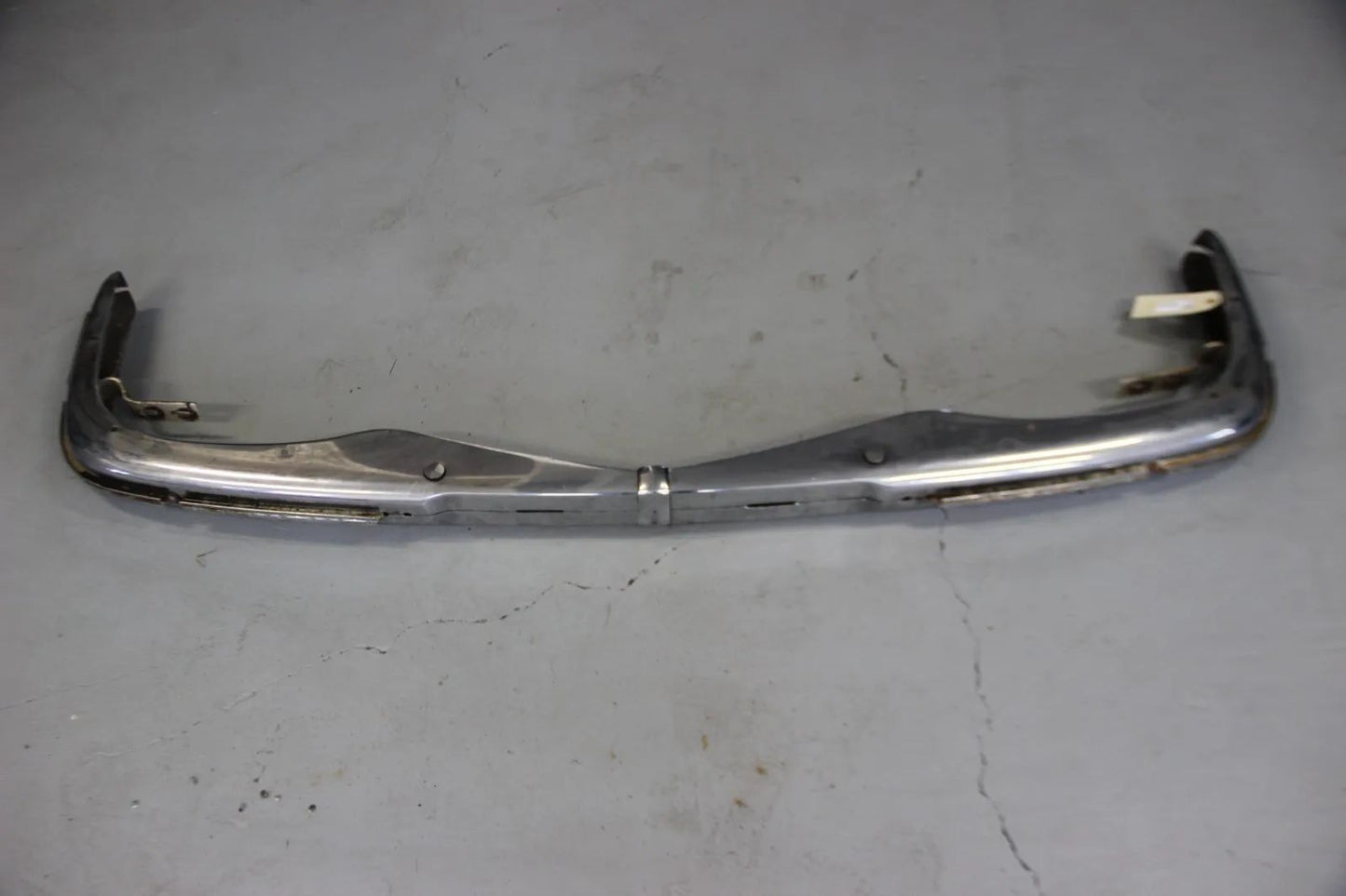 Original Mercedes W108 W109 S-Klasse Stoßstange Hinten Chrom Rear Bumper Chrome