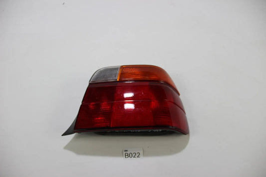 Original BMW E36 3er Compact Heckleuchte hinten rechts Taillight Light