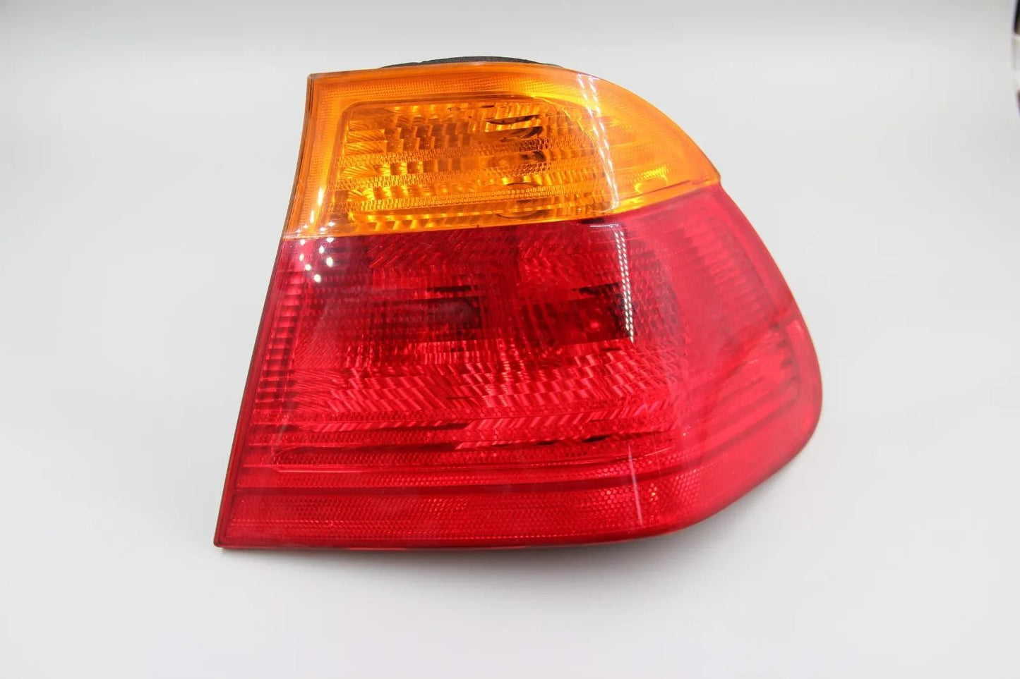 Original BMW E46 Coupe/ Limousine Rückleuchte Heckleuchte rechts  63 218 383 100