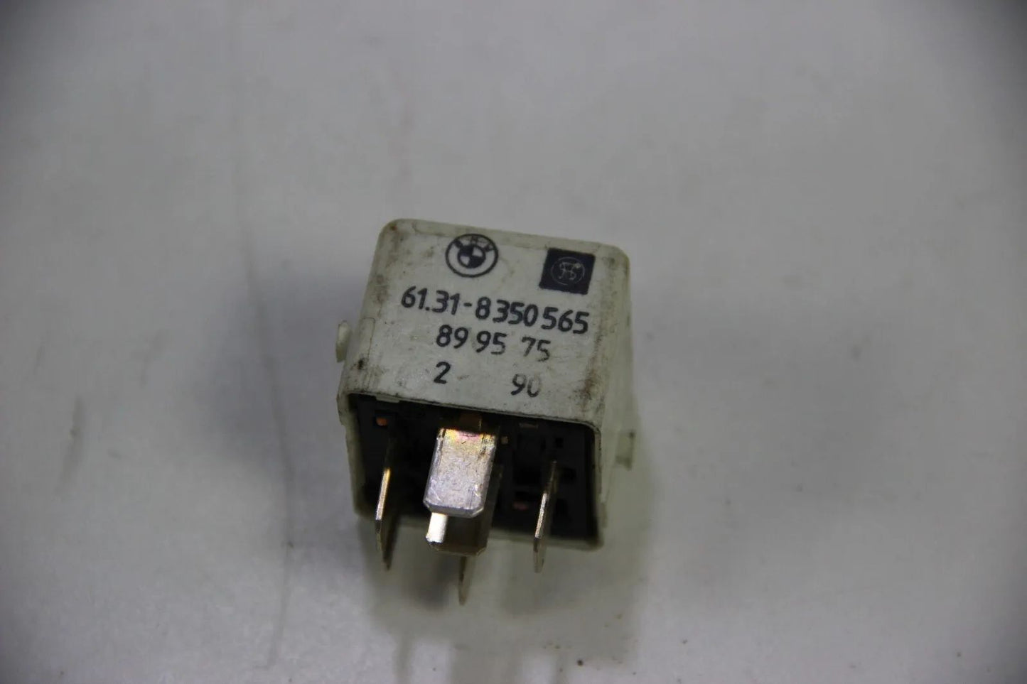 Original BMW E34 E32 E31 Umschaltrelais Relais Relay Oldtimer 61368350565