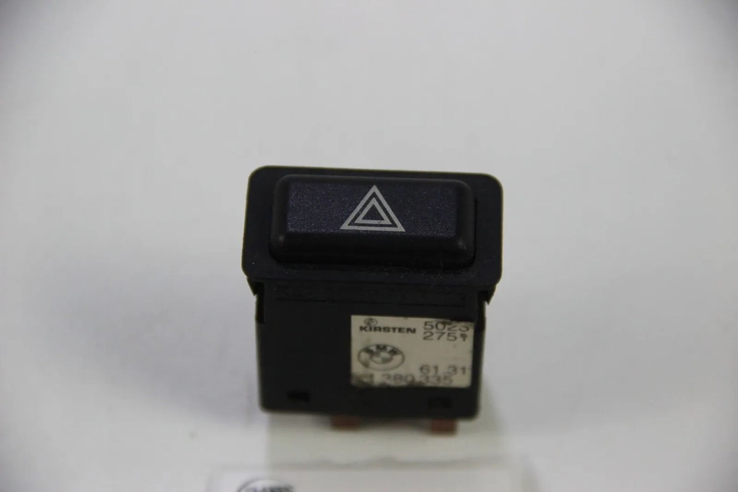 Original BMW 3er E30 Warnblinkleuchte Schalter / Gefahrenhinweis 1380335