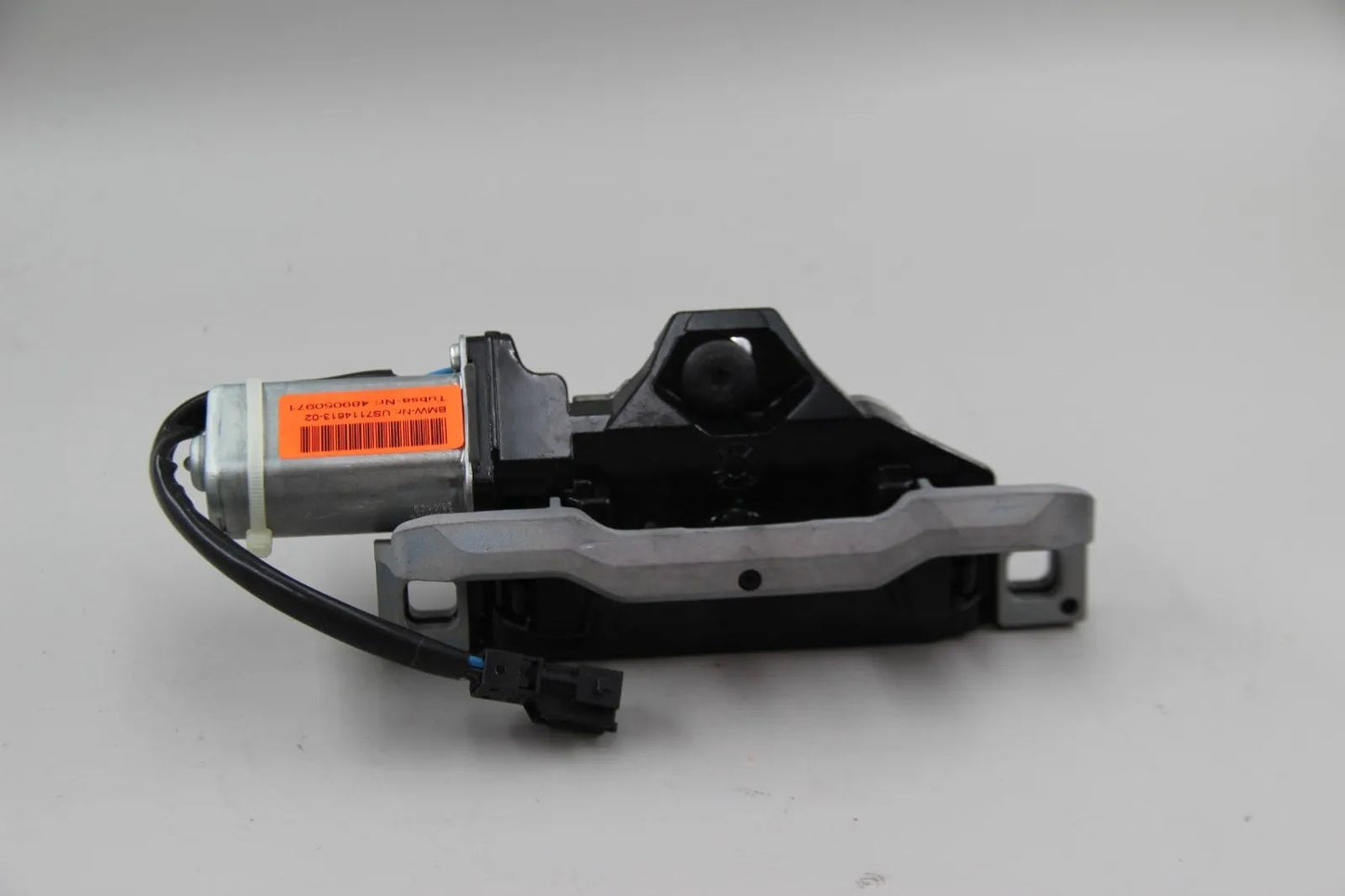 Original BMW E61 E71 E72 Antrieb Servoschloss Heckklappe 67107114613