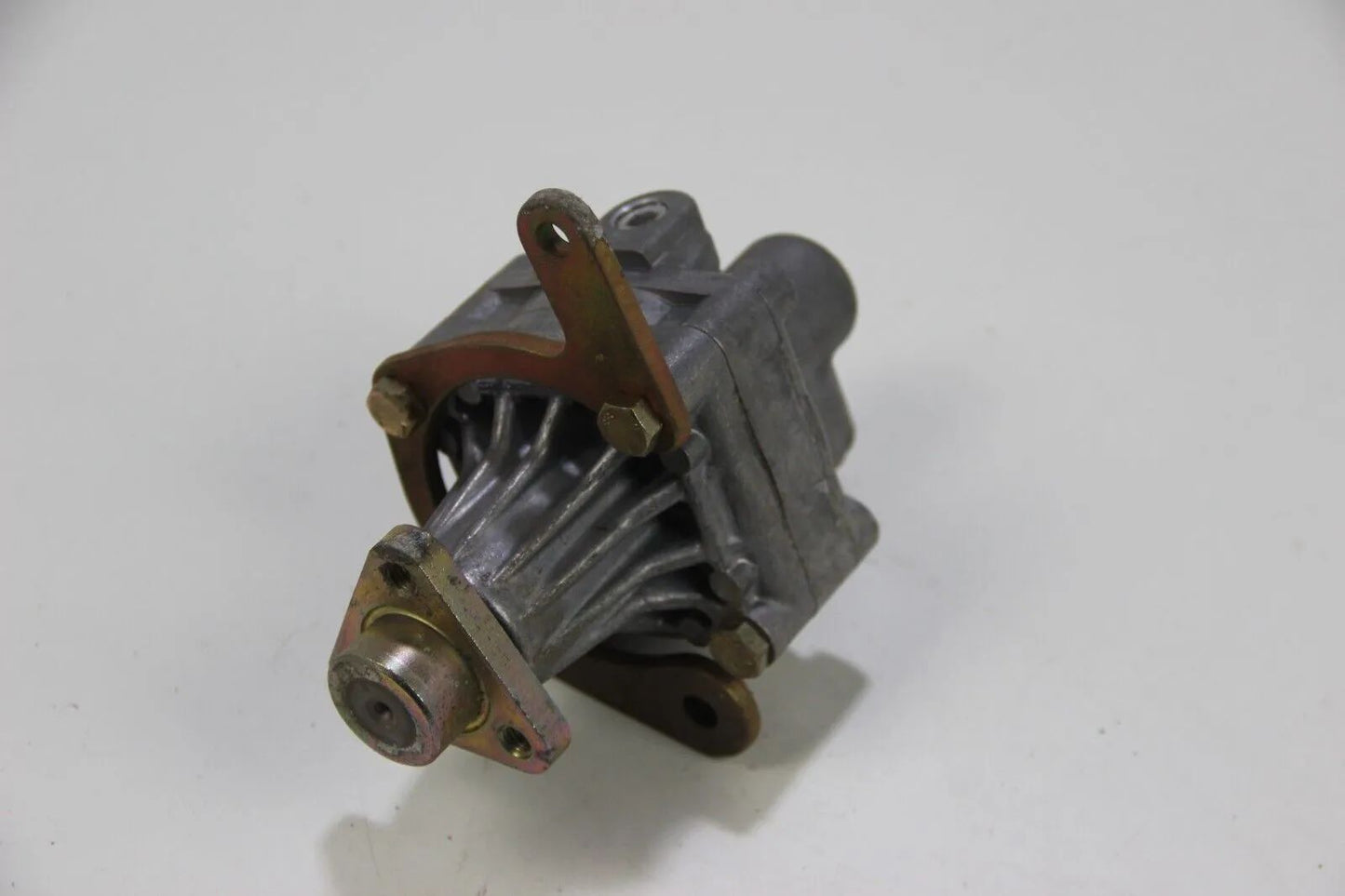 NEU BMW E30 3er E24 6er E28 518-535i Servopumpe Flügelpumpe 110Bar 32411133969