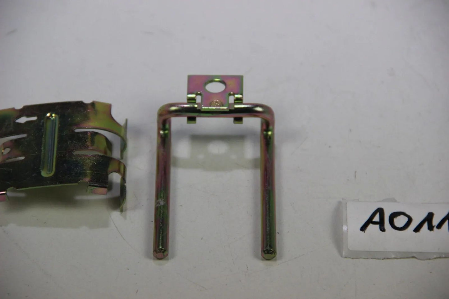 Original   Bendix  Zubehörsatz für Scheibenbremsbeläge 222 01 024 VW Jetta Golf