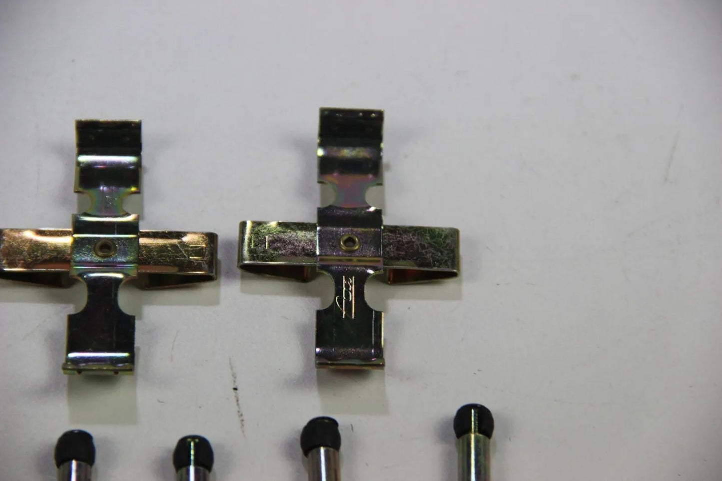 Original BMW E23 728-745 Zubehör Belagsatz 34211150559 Bremssattel Zubehör Clips