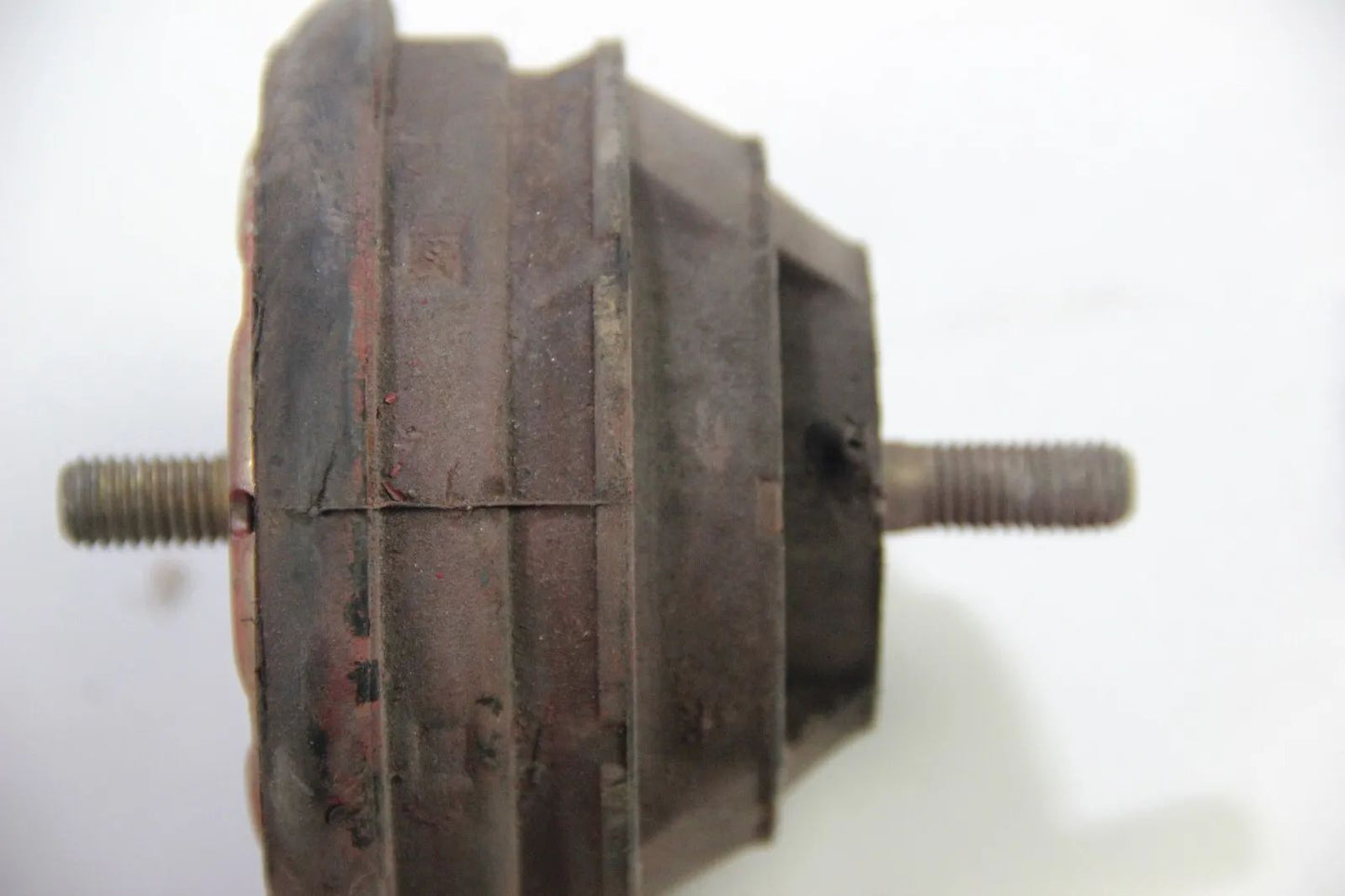 Original BMW E32 E34 730i 735i 530i 535i M5 Motorlager 1137149 Engine Bushing